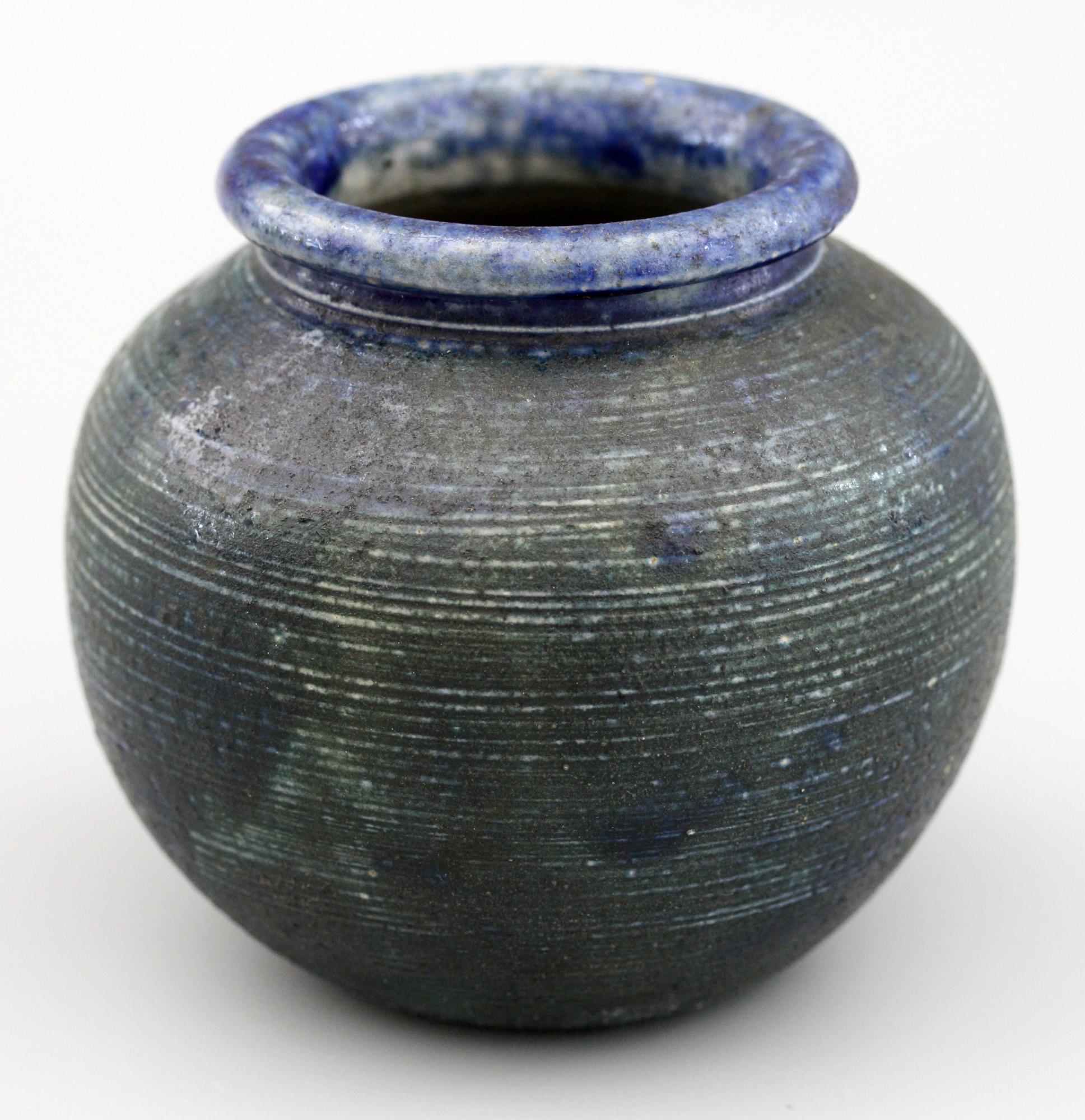 Martin Brothers Art Pottery Blue and Black Glazed Urn Shape Vase, 19th Century 1