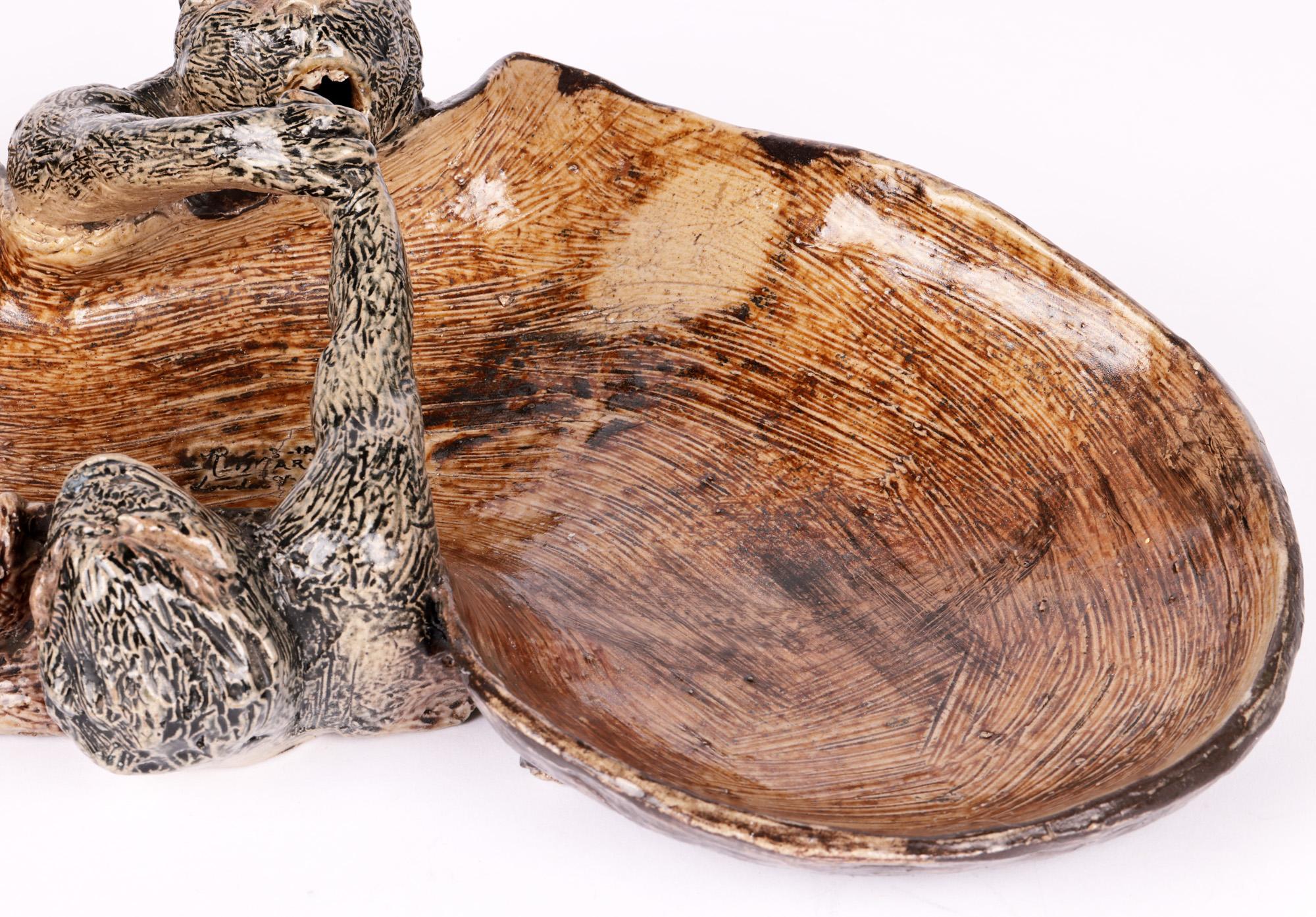 Martin Brothers Grotesque Arm Wrestling Bat Dish, 1884 In Fair Condition For Sale In Bishop's Stortford, Hertfordshire