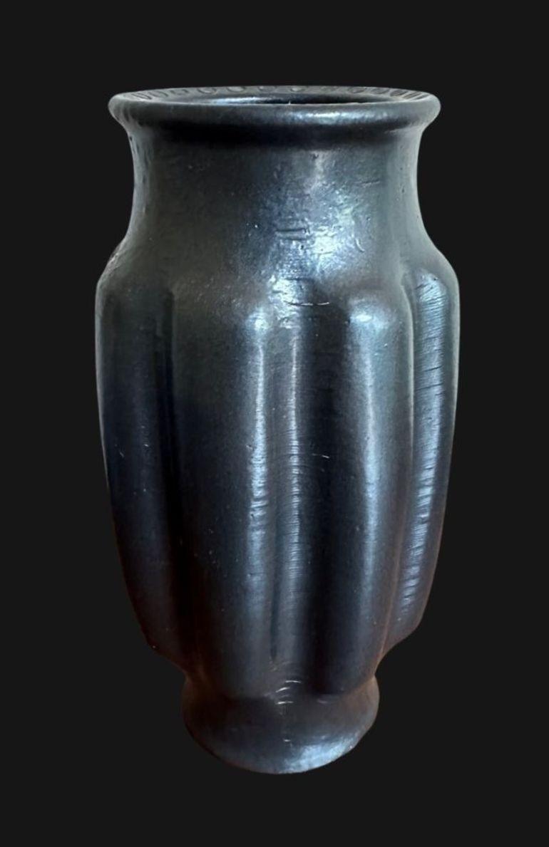 Martin-Brüder-Vase (20. Jahrhundert) im Angebot