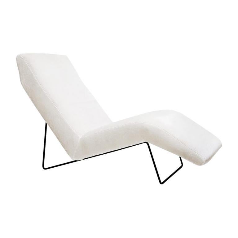 Mid-20th Century Martin Eisler & Carlo Hauner Brazilian Mid-century Chaise Lounge Cream Upholster For Sale