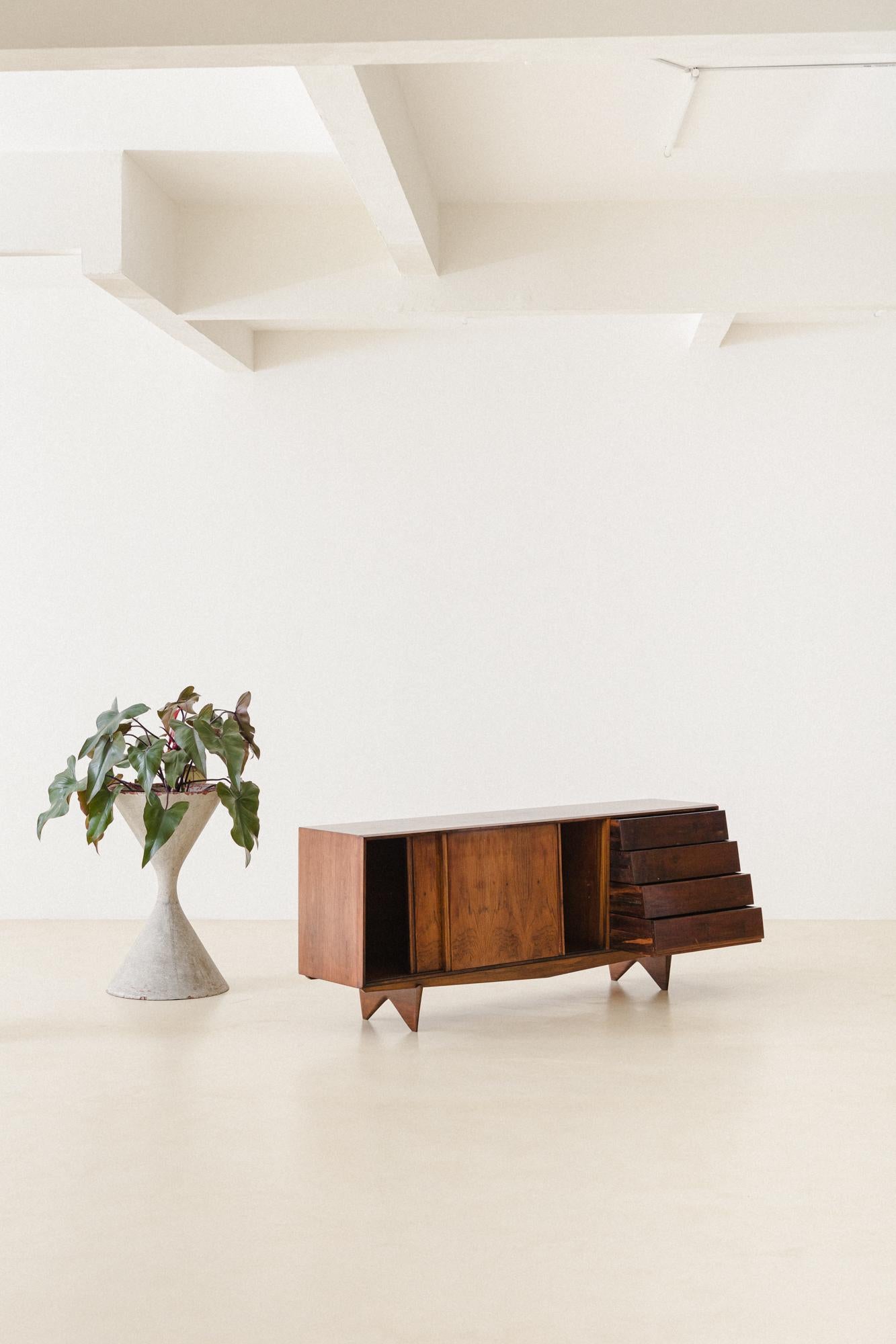 Martin Eisler Credenza in Rosewood, Brazilian Midcentury Design, 1950 In Good Condition For Sale In New York, NY