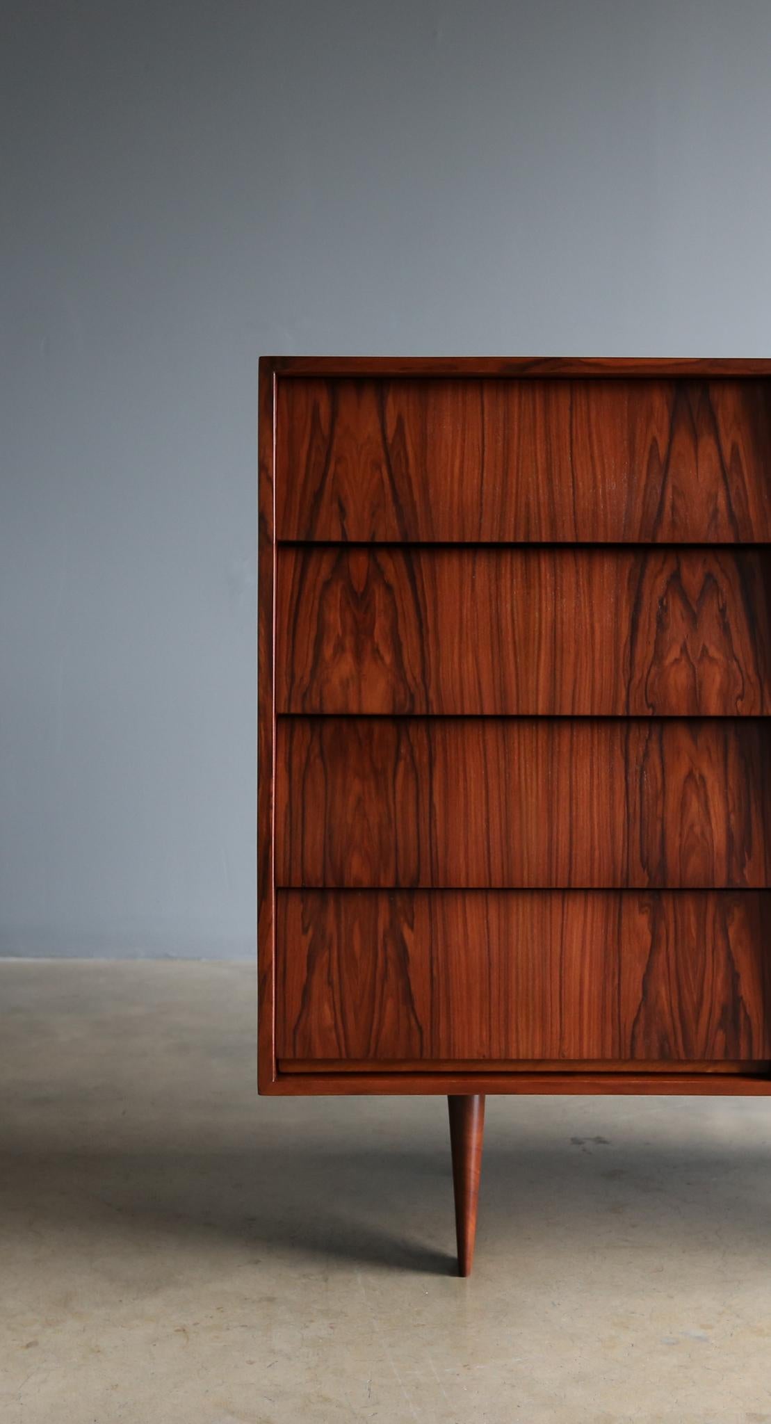 Martin Eisler Rosewood Chest for Forma, Brazil, circa 1955 1