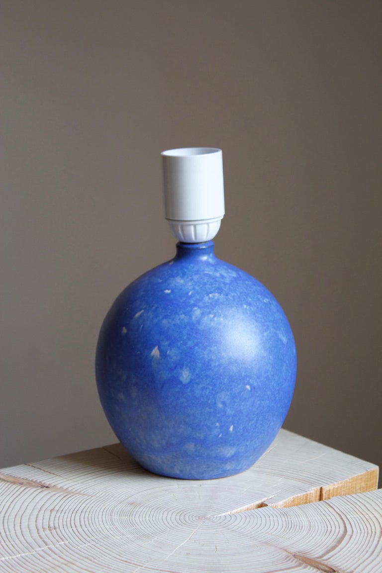 Swedish Martin Flodén, Table Lamp, Blue Stoneware, Artist's Studio Arvika, Sweden, 1940s For Sale