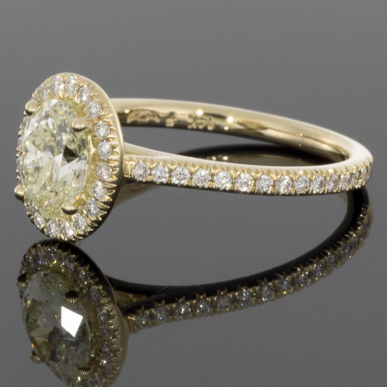 Item Details:
Estimated Retail - $6,000.00
Brand - Martin Flyer
Metal - 14 Karat Yellow Gold
Total Carat Weight (TCW) - 1.20 ctw
Certification/Grading - Yes (GIA)
Style - Halo Engagement Ring
Ring Size - 6.50
Sizable - Yes
Width - 1.80 mm

Stone 1