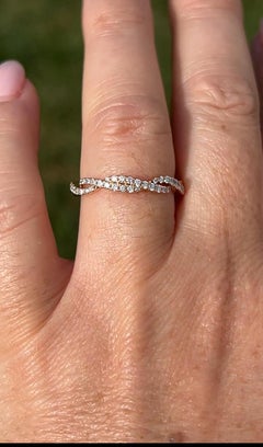 Martin Flyer 14k Roségold und Diamant Verdrehter Jahrestag-Ring