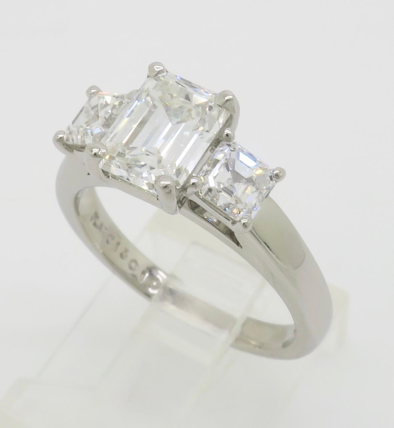 Martin Flyer GIA Certified 2.21CTW Three Stone Diamond Ring in Platinum For Sale 7