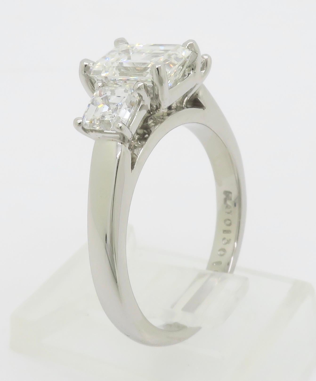 Martin Flyer GIA Certified 2.21CTW Three Stone Diamond Ring in Platinum For Sale 8