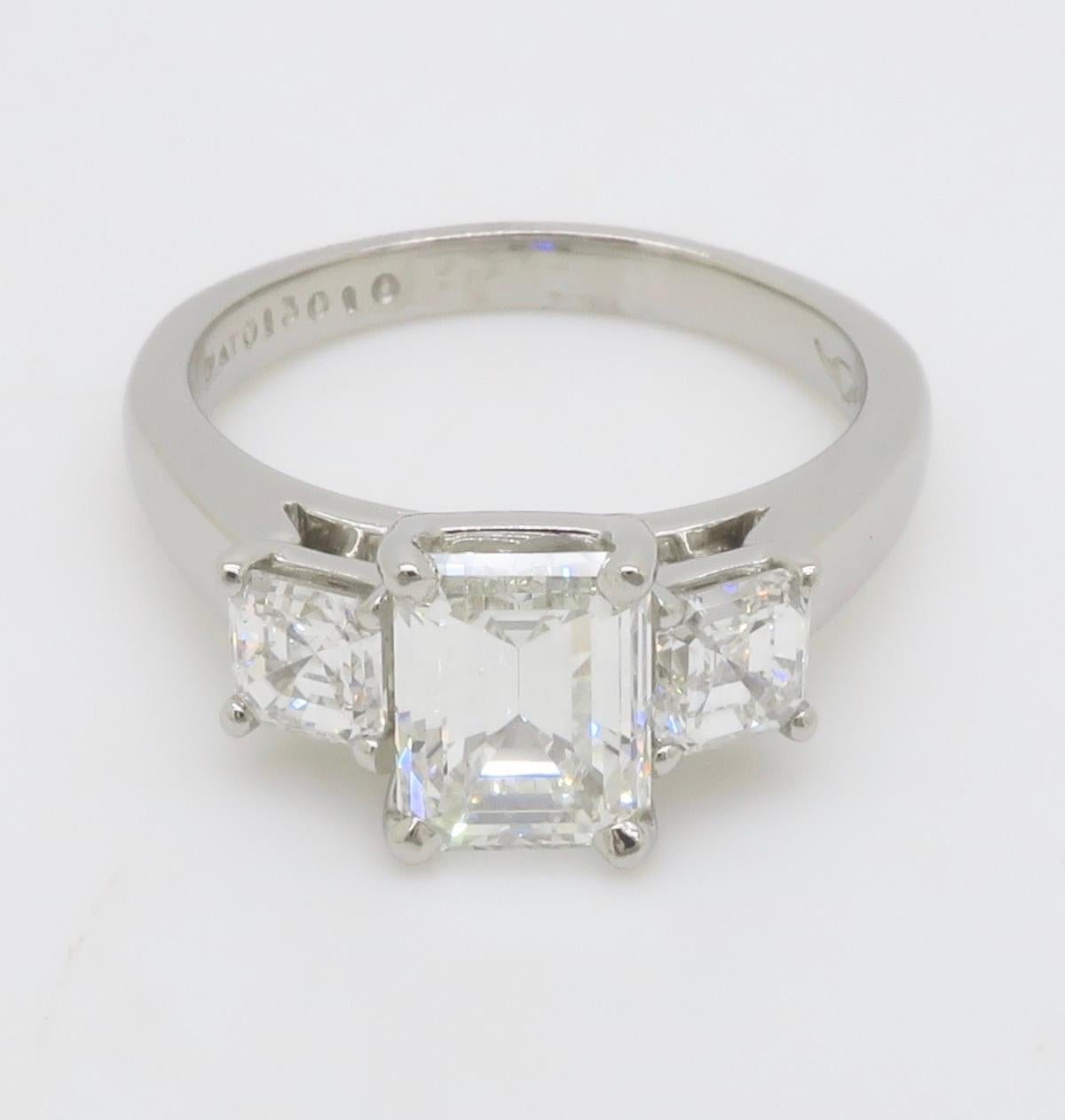 Martin Flyer GIA Certified 2.21CTW Three Stone Diamond Ring in Platinum For Sale 12