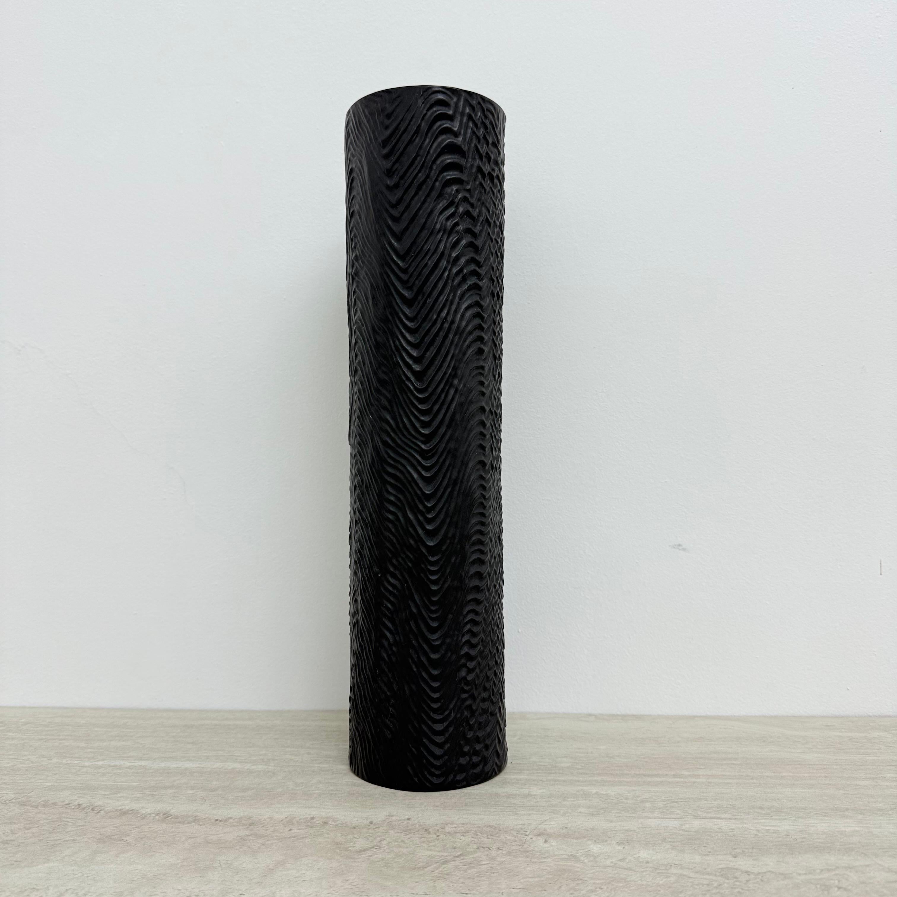 Martin Freyer Rosenthal Studio-Line Bisque Porcelaine Noire Op-Art Vaso a rilievo in vendita 2
