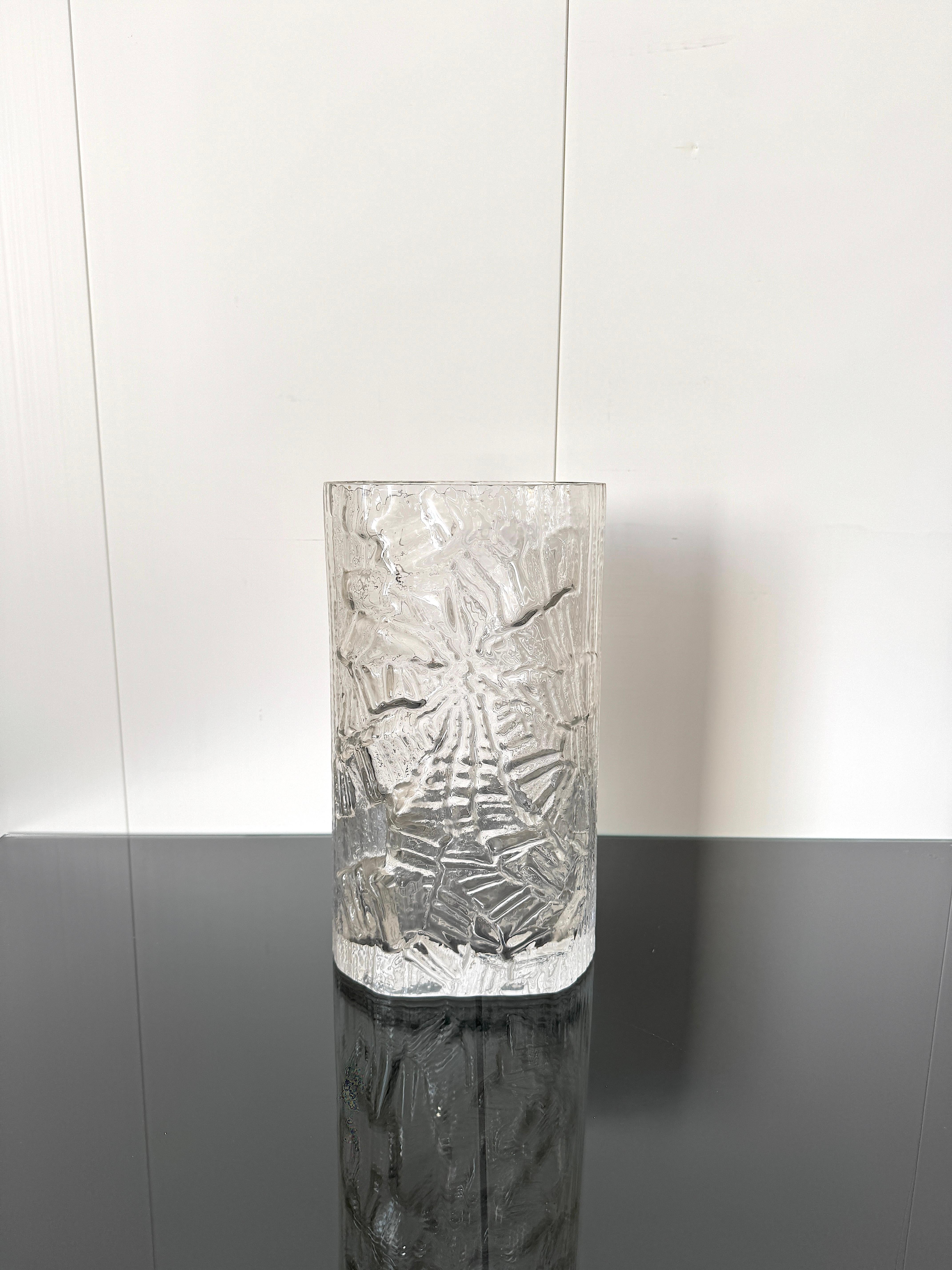 Brutality glass vase produced by Rosethal, Glasstruktur series designed by Martin Freyer in the 1970s.
The collection embodies the essence of the Brutalist art movement and is striking in its raw, textured design and extraordinary craftsmanship.
