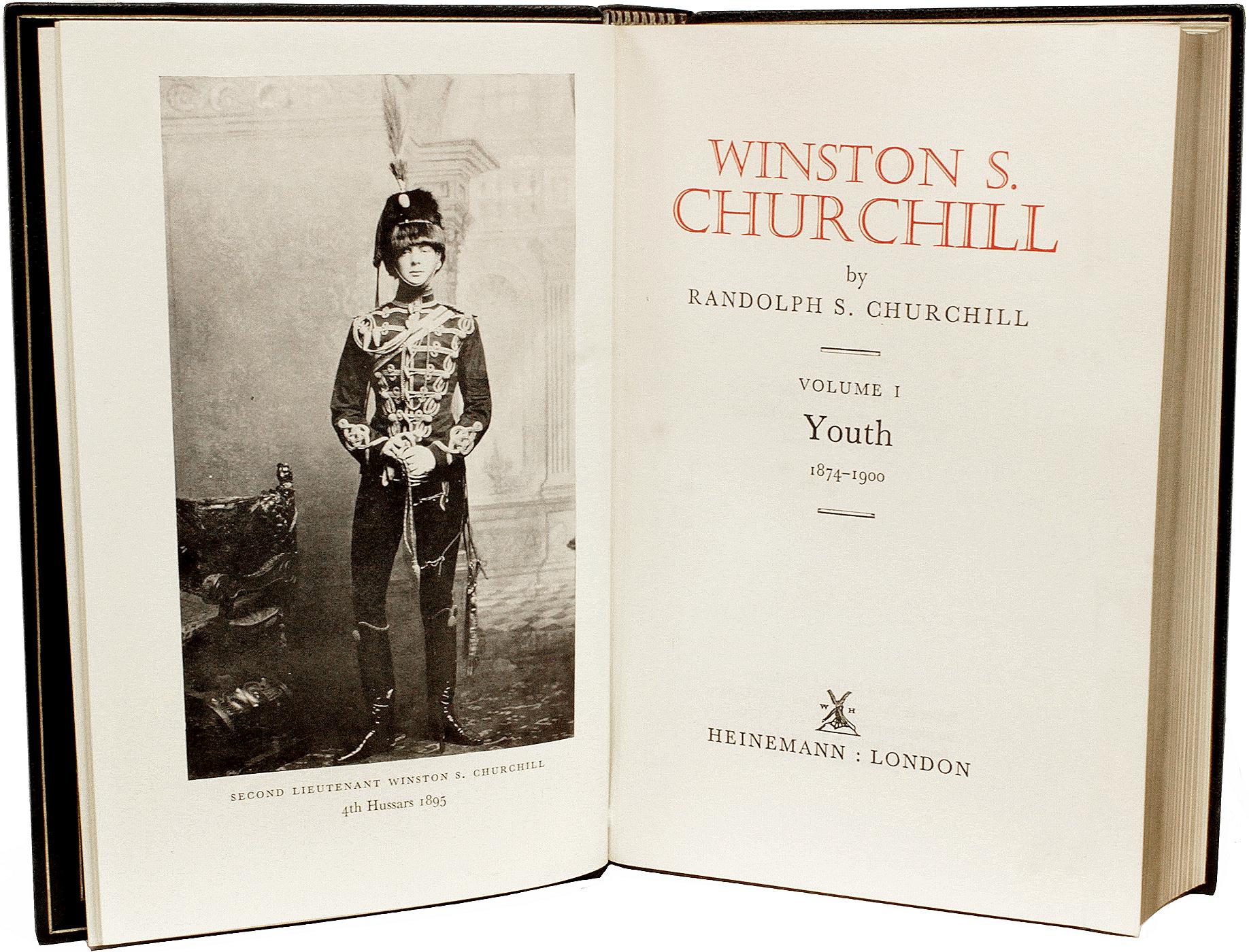MARTIN GILBERT. The Life of Winston Churchill - 8 vol. 1966-88 TOUTES LES 1ÈRES EDITIONS Excellent état - En vente à Hillsborough, NJ
