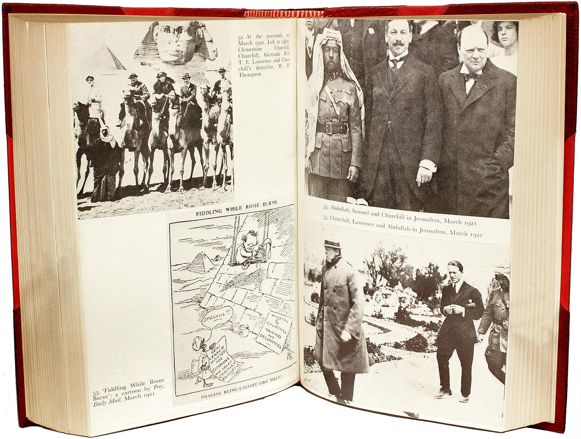 Milieu du XXe siècle MARTIN GILBERT. « The Life of Winston Churchill » - 8 volumes ALL 1st Éditions 1966-88 en vente