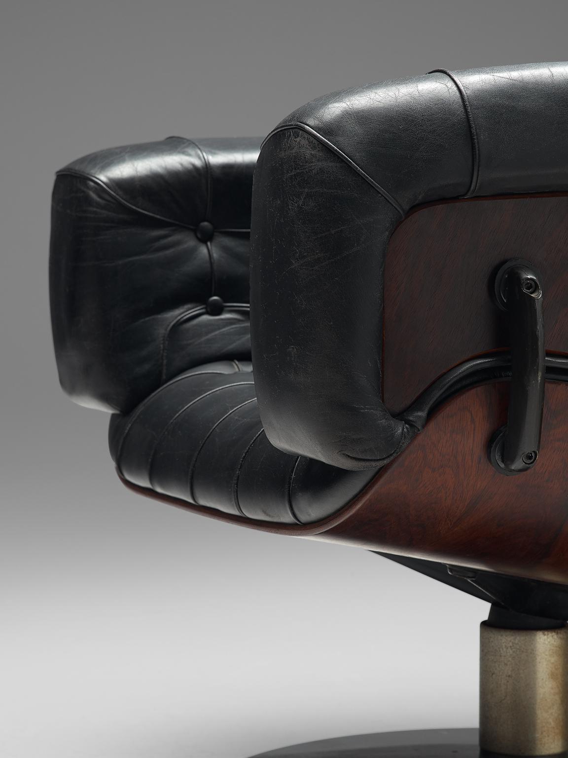 Mid-20th Century Martin Grierson 'London' Chair in Leather and Rosewood