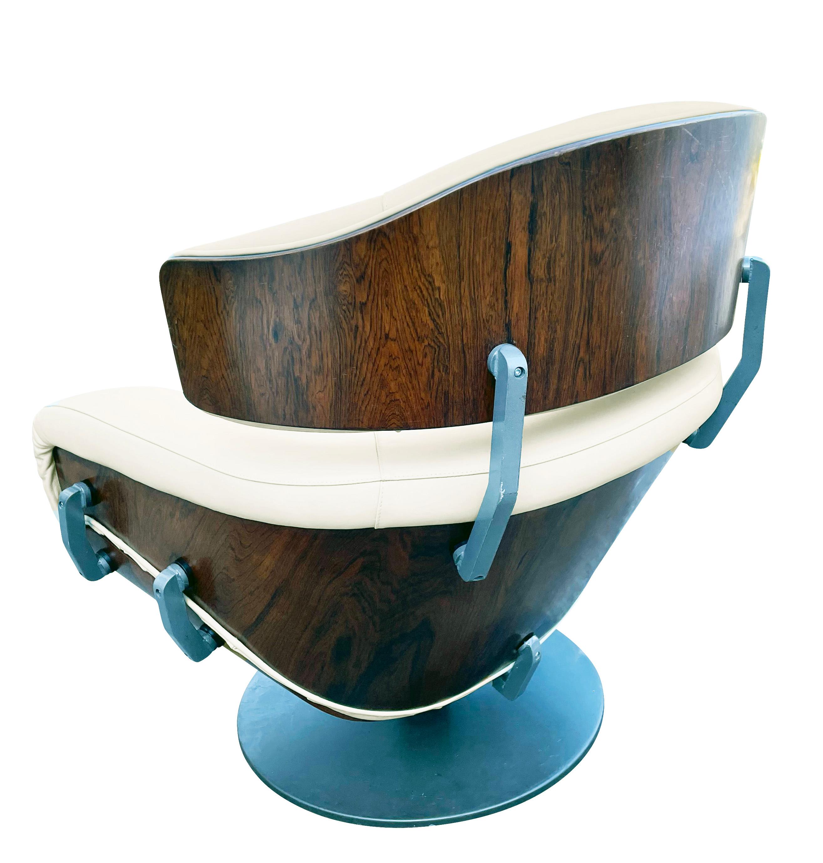 Italian Martin Grierson Swivel Lounge Chair for Artflex, Italy, 1960s