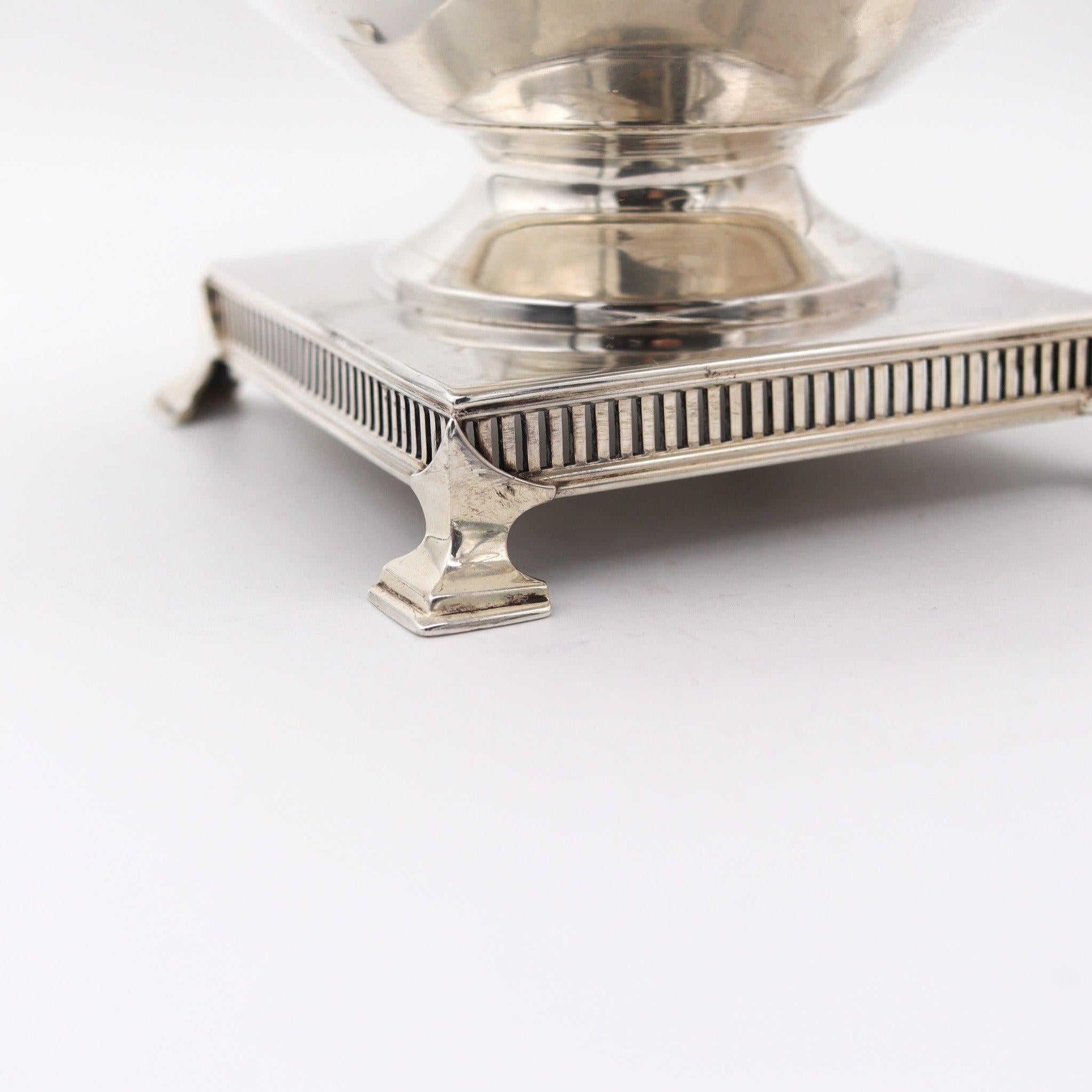Bol central édouardien Sheffield 1911 en argent sterling .925 en vente 3