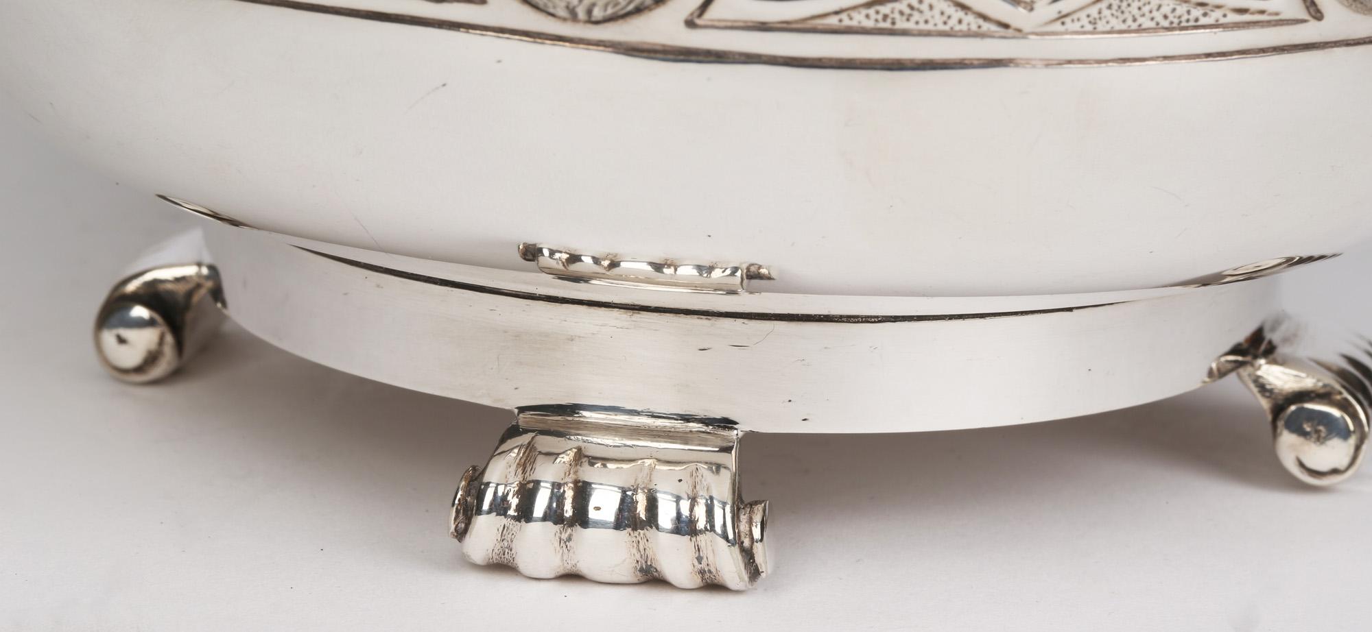 Arts and Crafts Martin Hall & Co Arts & Crafts Silver Plate Large Celtic Revival Quaiche For Sale