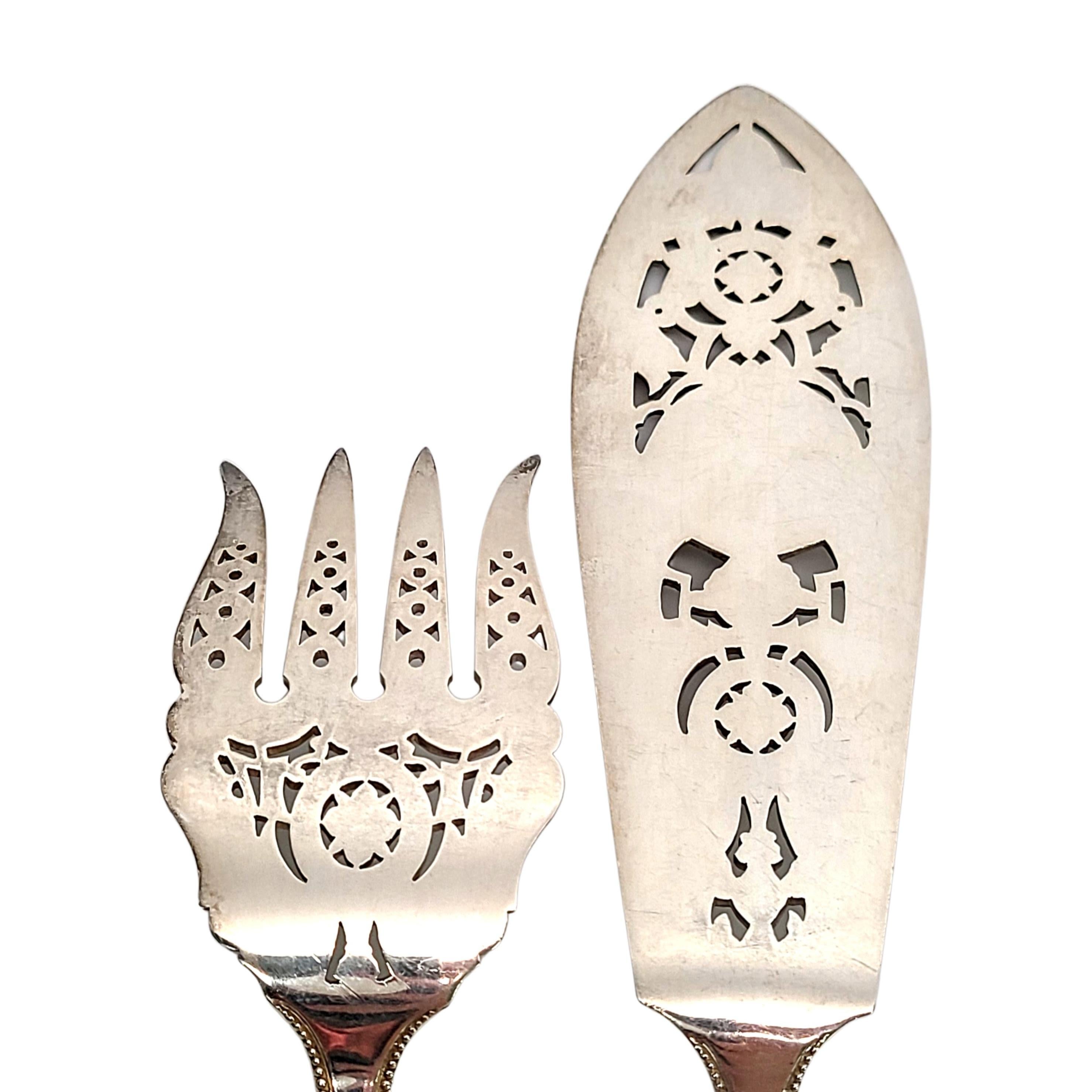 Martin Hall & Co Sheffield England Sterling Silver Fish Server and Fork Set In Good Condition For Sale In Washington Depot, CT