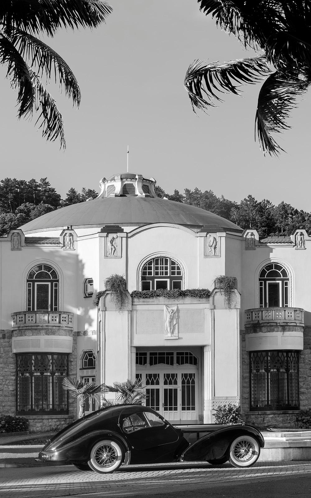 Black and White Photograph di Martin Kállay - Un matrimonio all'insegna dell'eleganza