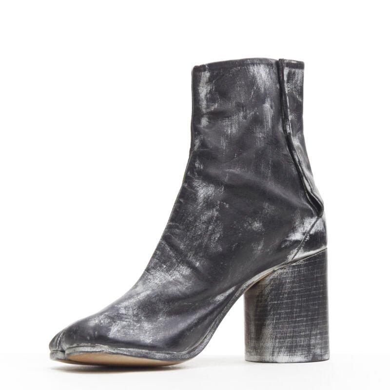 Women's MARTIN MARGIELA 1990's Vintage black silver handpainted tabi boot EU39 For Sale