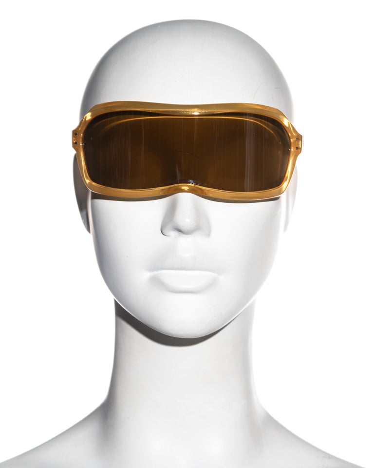 Martin Margiela amber resin incognito star shield sunglasses, fw 2008 at  1stDibs