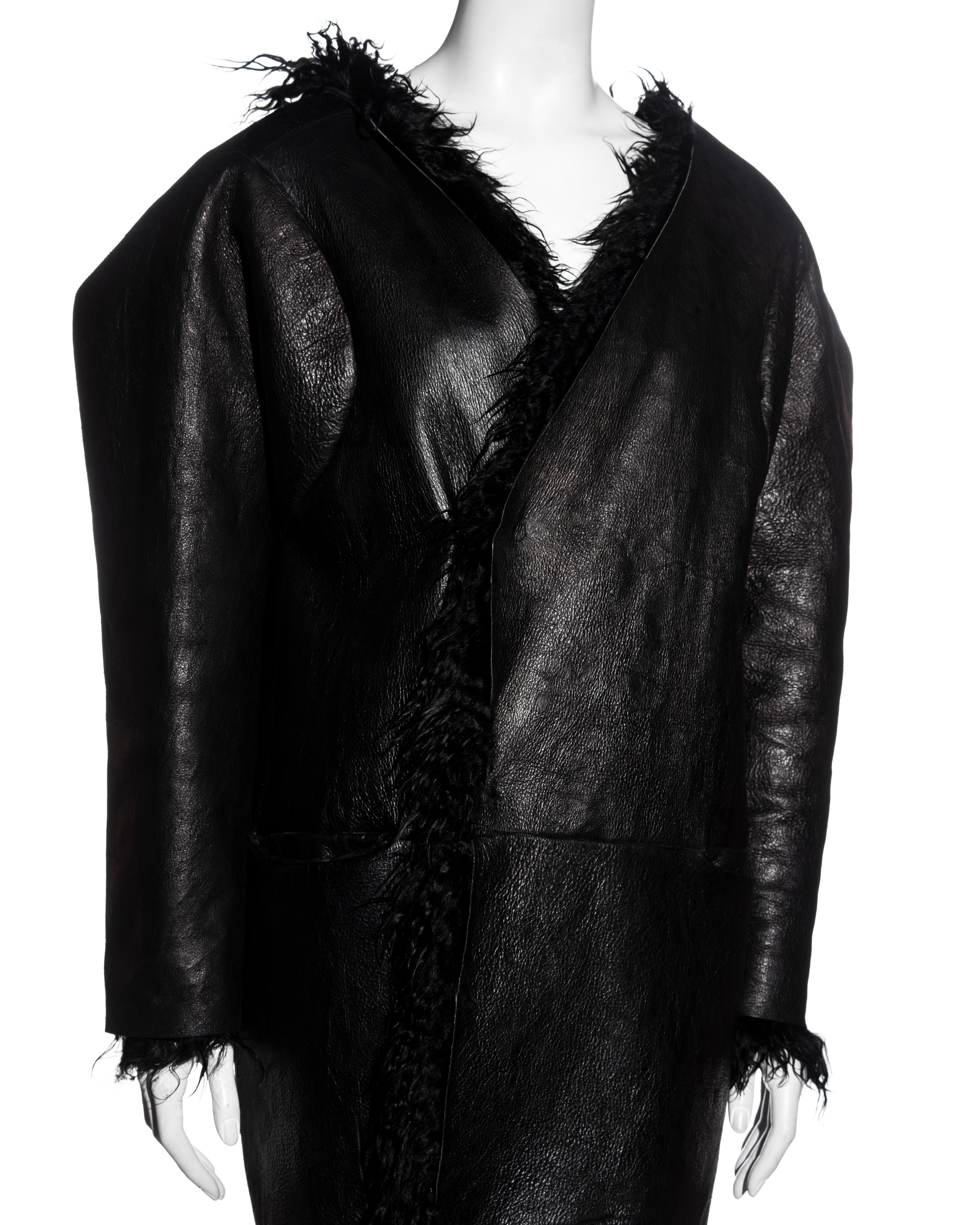 Noir Martin Margiela manteau réversible en peau de chèvre noire « collection flat », automne-hiver 1998 en vente