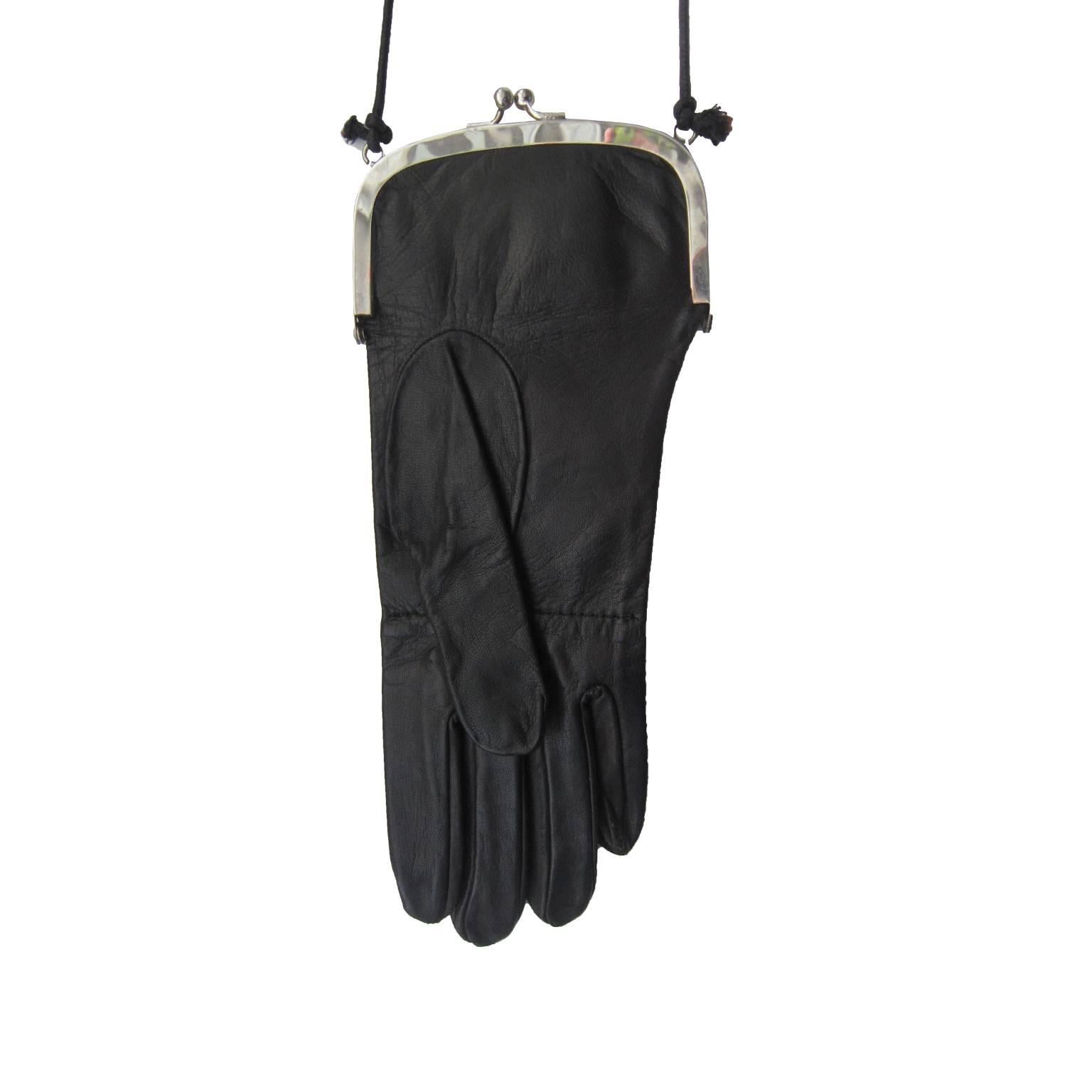 Martin Margiela Black Leather Glove Purse Bag SS 1999 In Good Condition For Sale In Berlin, DE