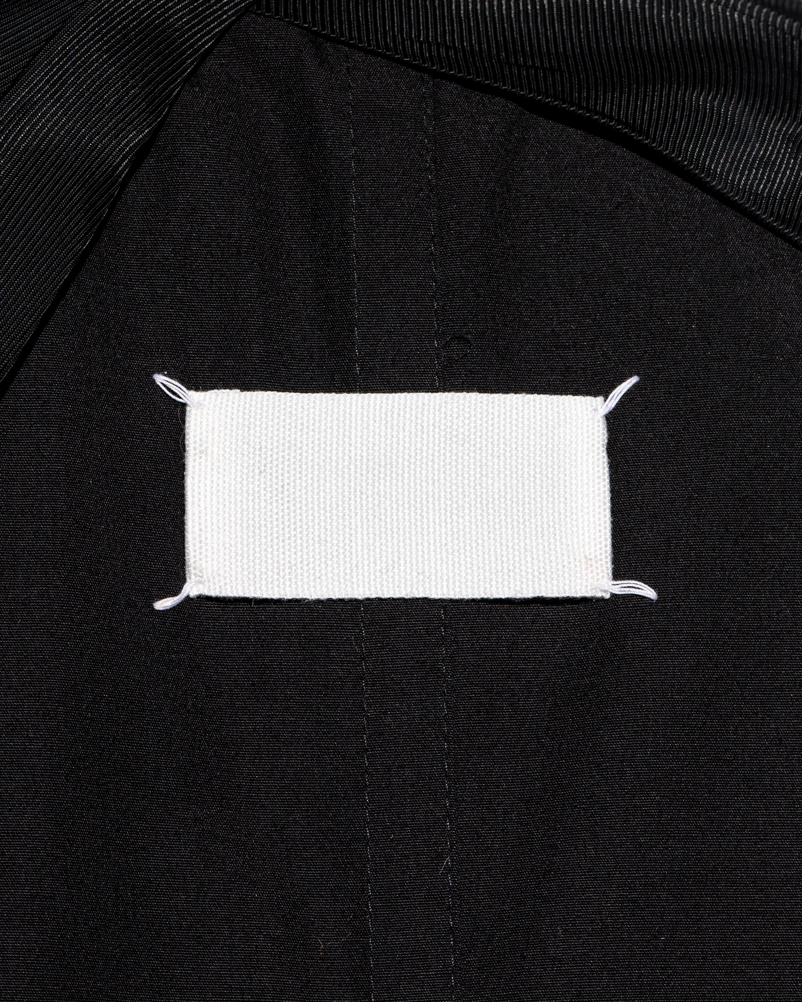 Martin Margiela black oversized size 74 trench coat, ss 2000 For Sale 6