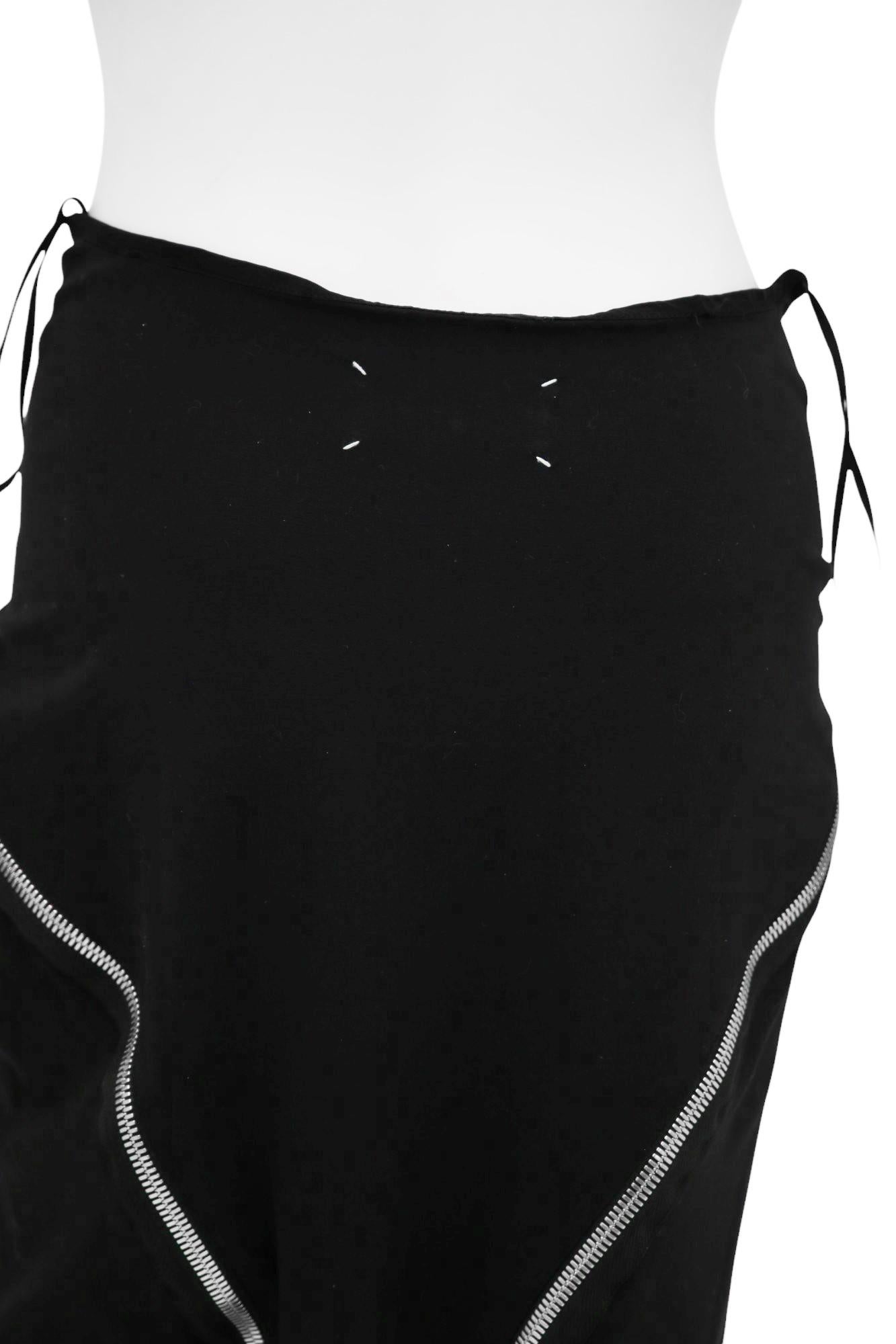 Martin Margiela F/W 2008 Jupe en soie zippée incurvée en vente 2