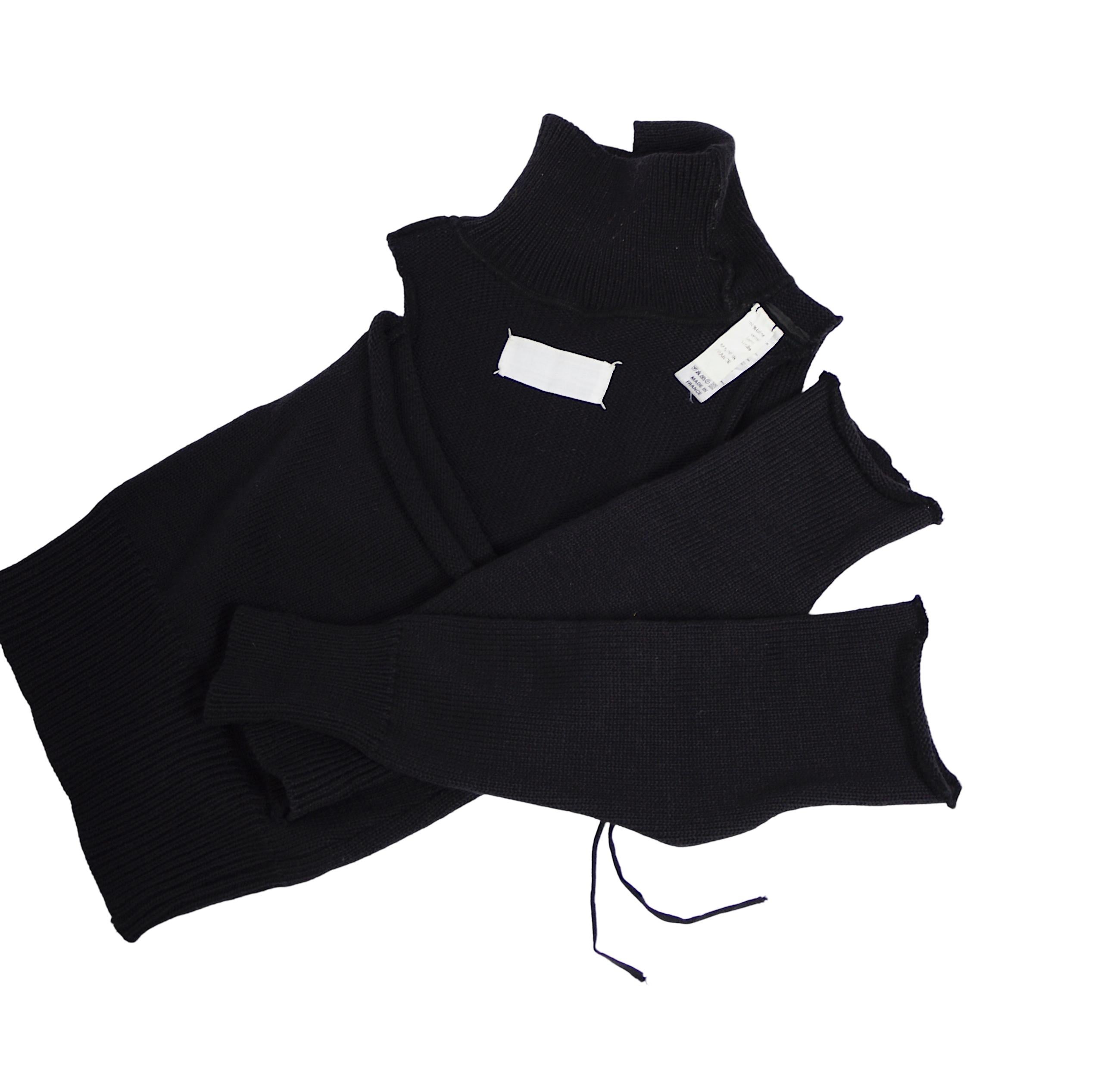 Women's or Men's Maison Martine Margiela important Three Pieces Sweater Set Fall Winter 1990 -91