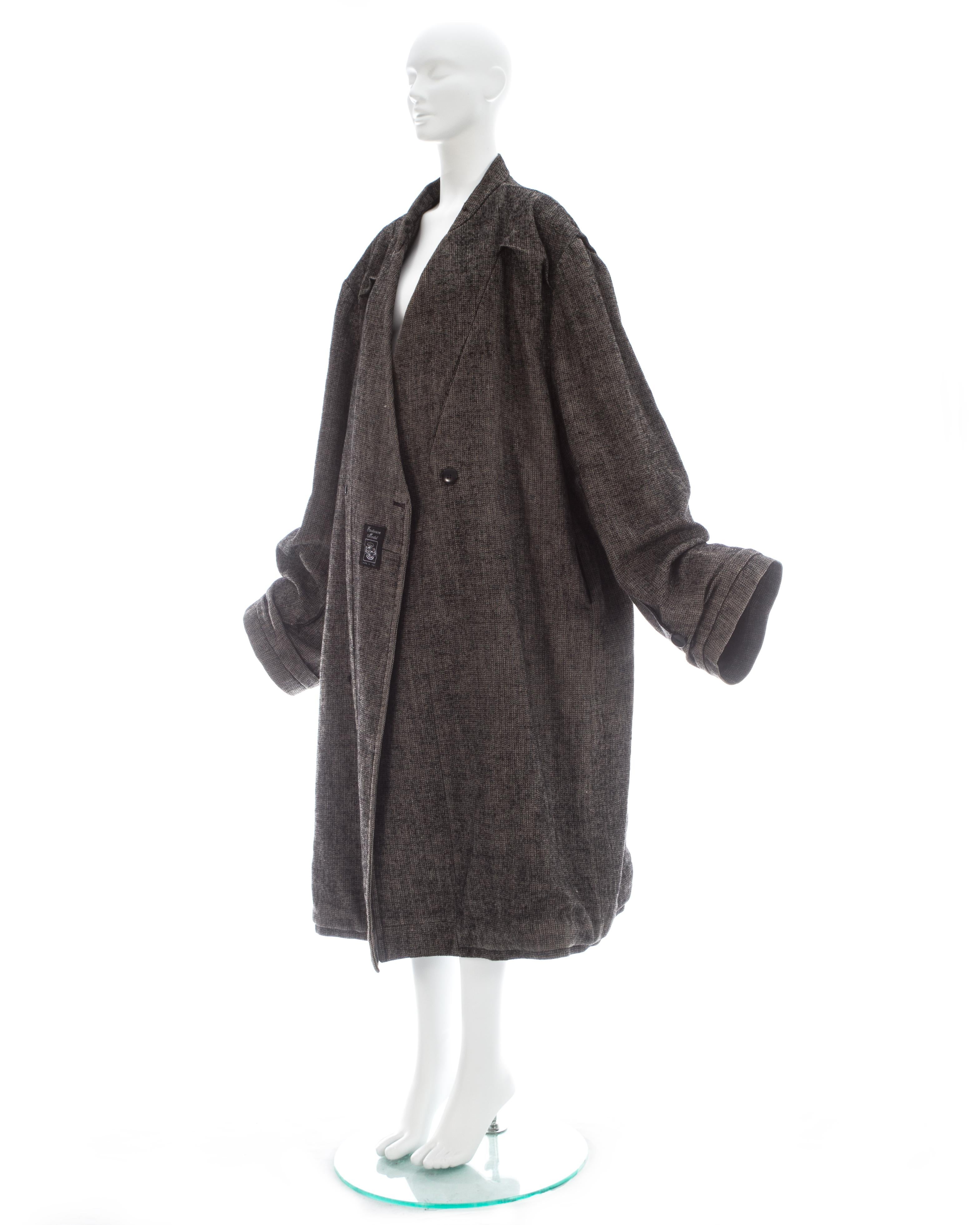 Martin Margiela grey wool and linen XXL size 78 double inside coat, fw 2000 For Sale 3