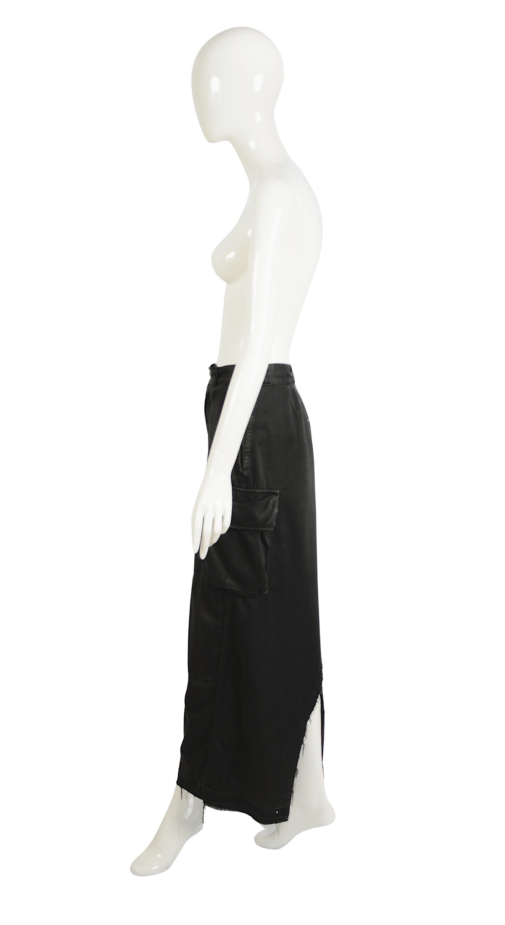 Donna Martine FW 1994 Iconic Vintage Artisanal Military Surplus Cargo Skirt in vendita