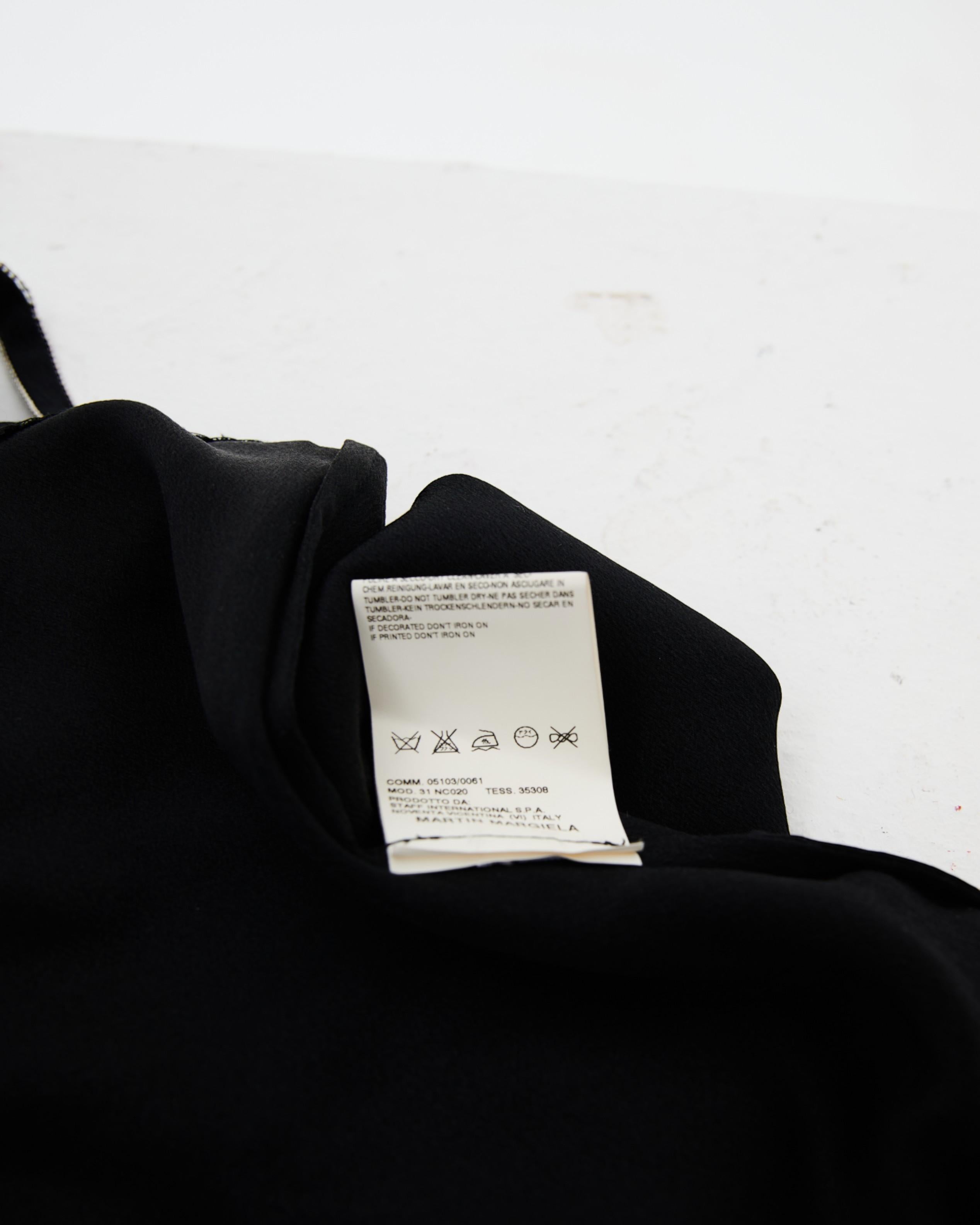 Martin Margiela S/S 2006 Set: Black Lined Top and Skirt in vendita 5