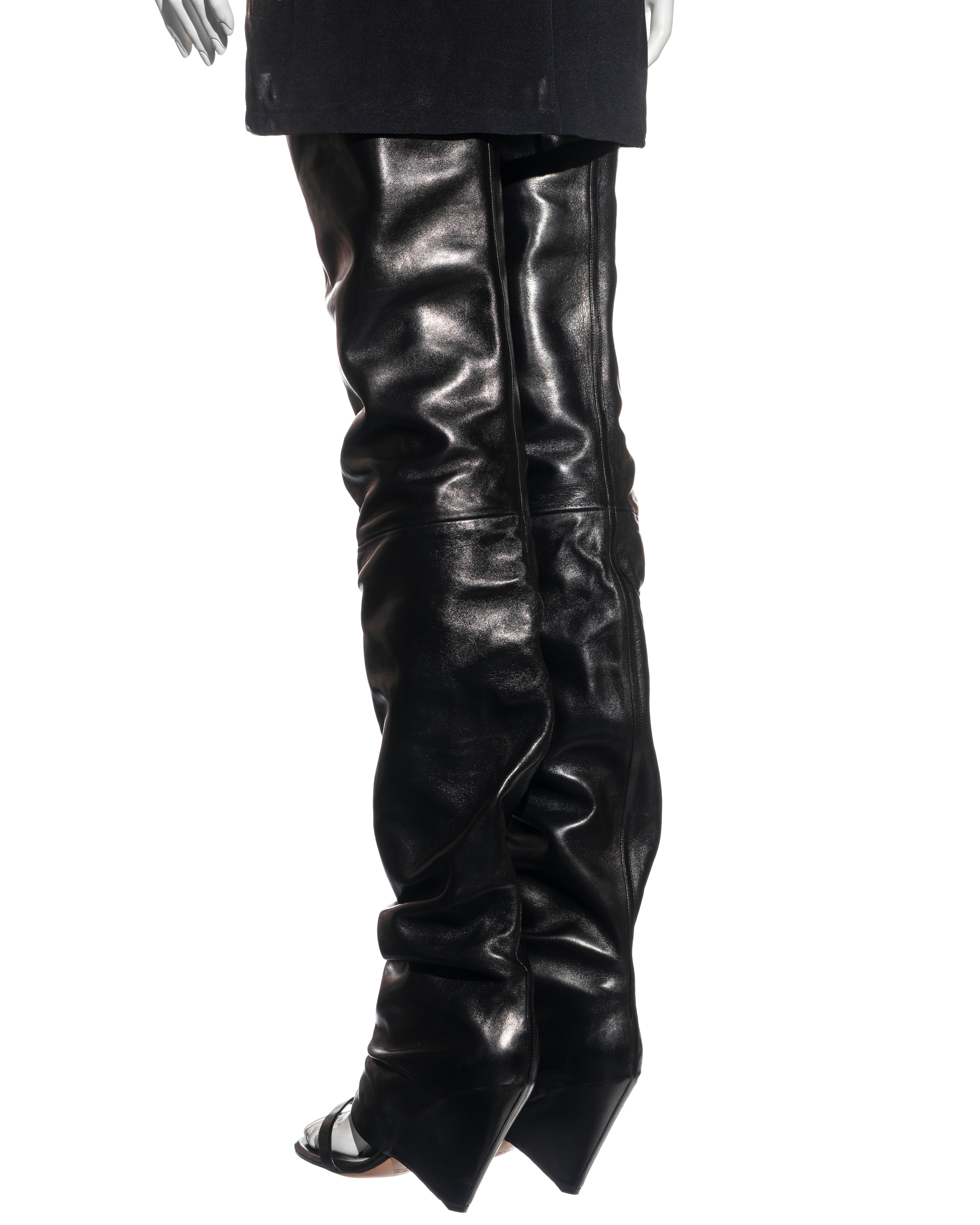 Martin Margiela strapless dress and thigh high boots runway ensemble, ss 2008 6