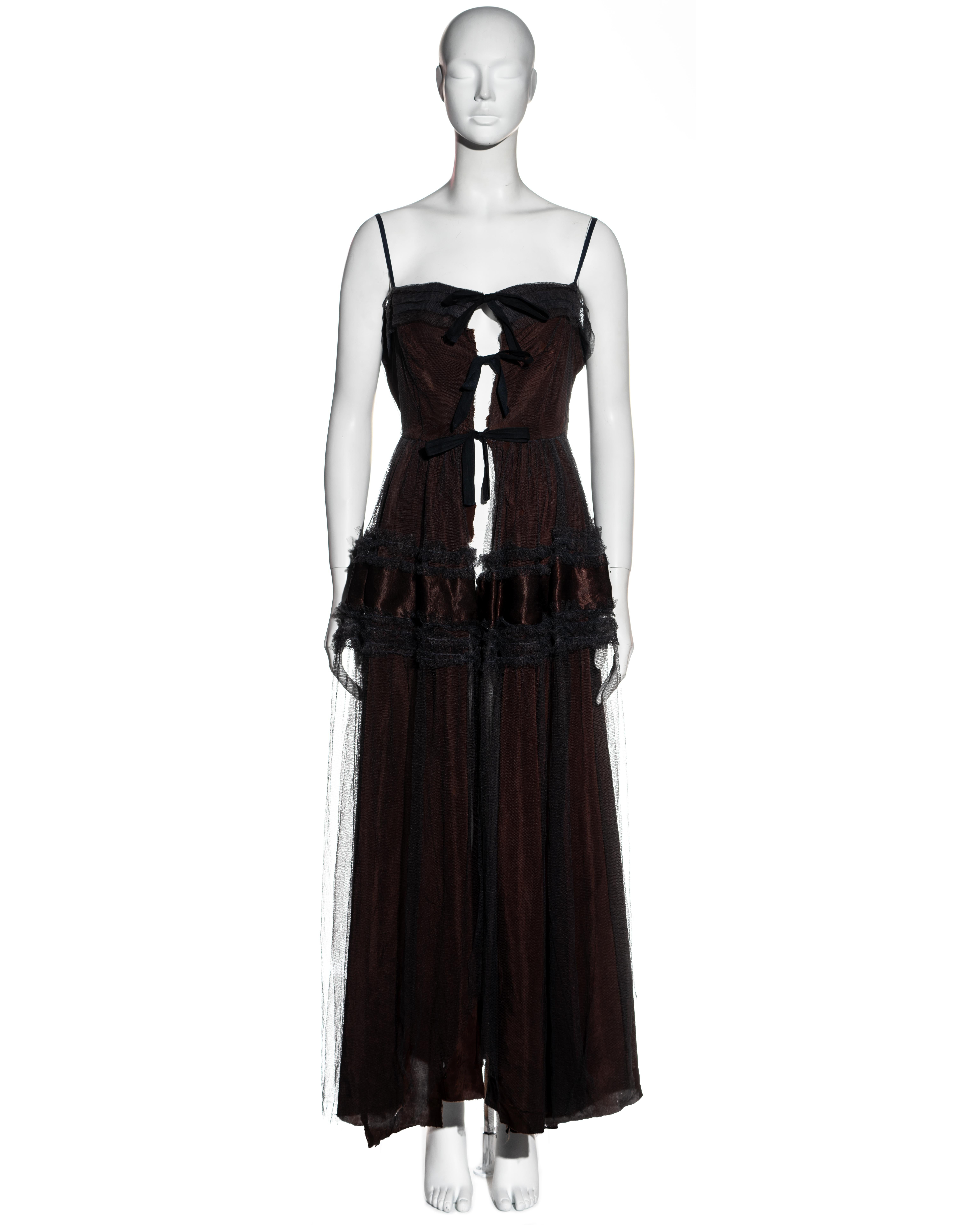 Martin Margiela - Manteau en tulle fait à partir d'une robe de bal des années 1950, printemps-été 1991 Pour femmes en vente