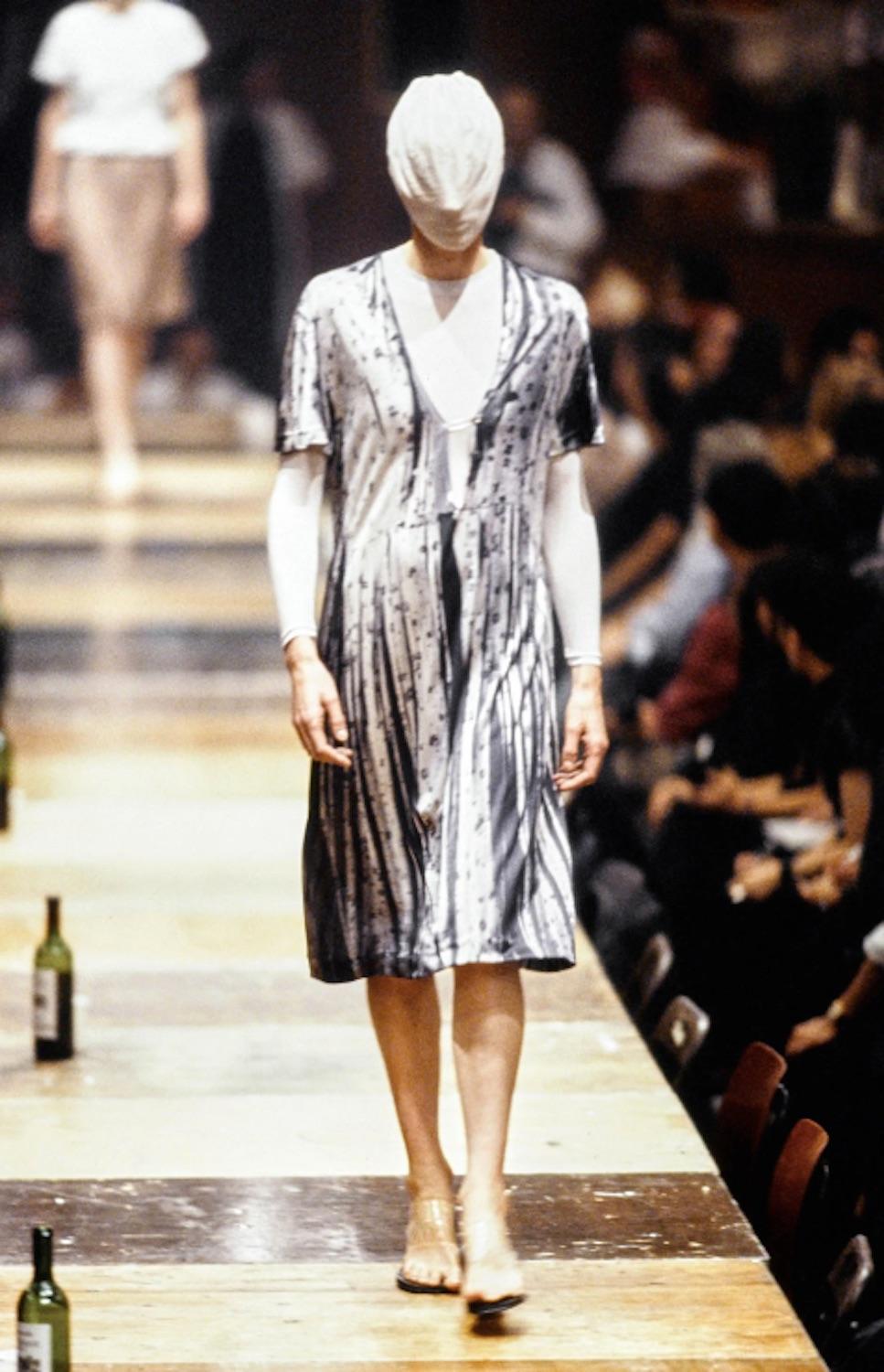 Martin Margiela vintage ss 1996 runway Trompe l'oeil printed viscose dress For Sale 10