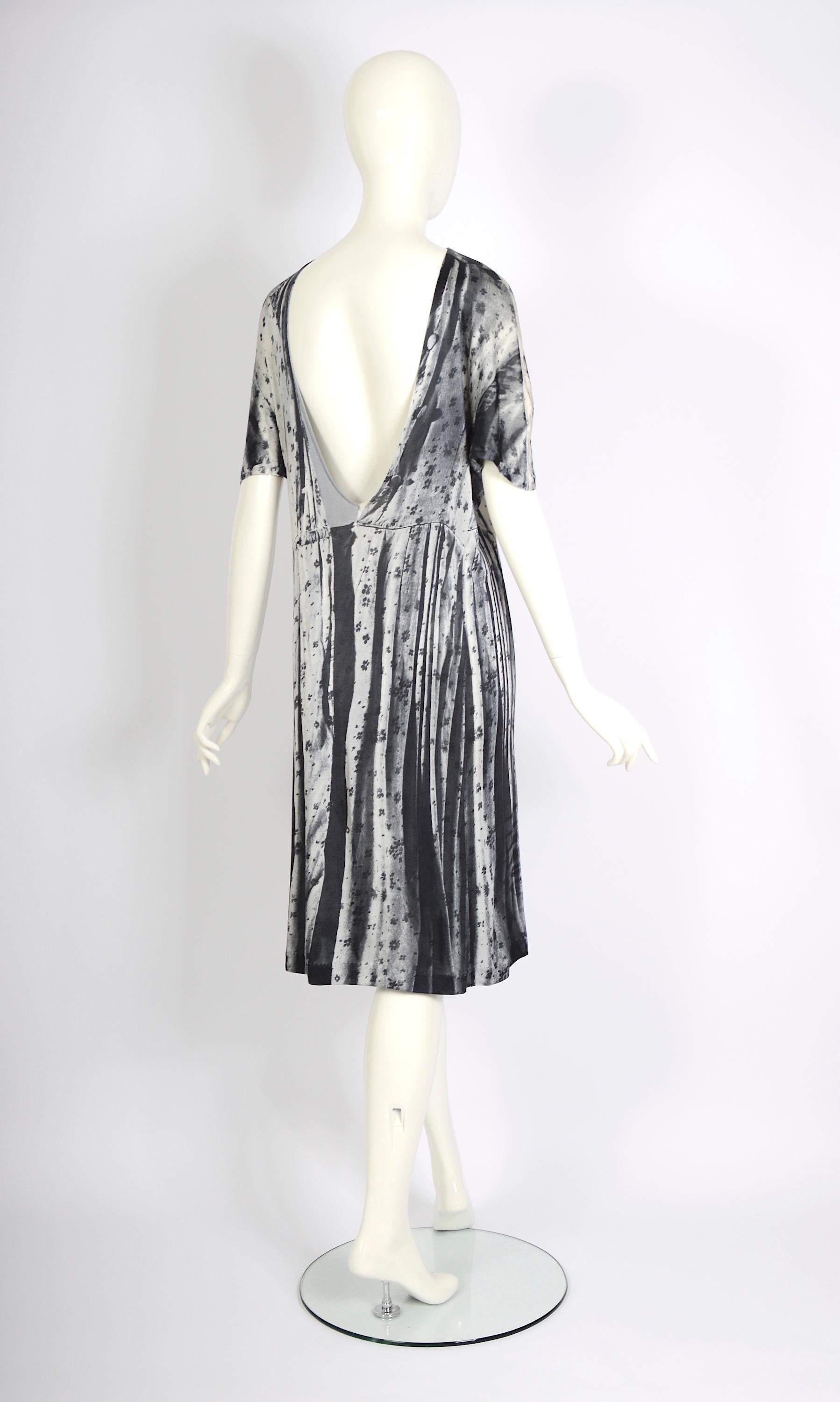 Martin Margiela vintage ss 1996 runway Trompe l'oeil printed viscose dress For Sale 2