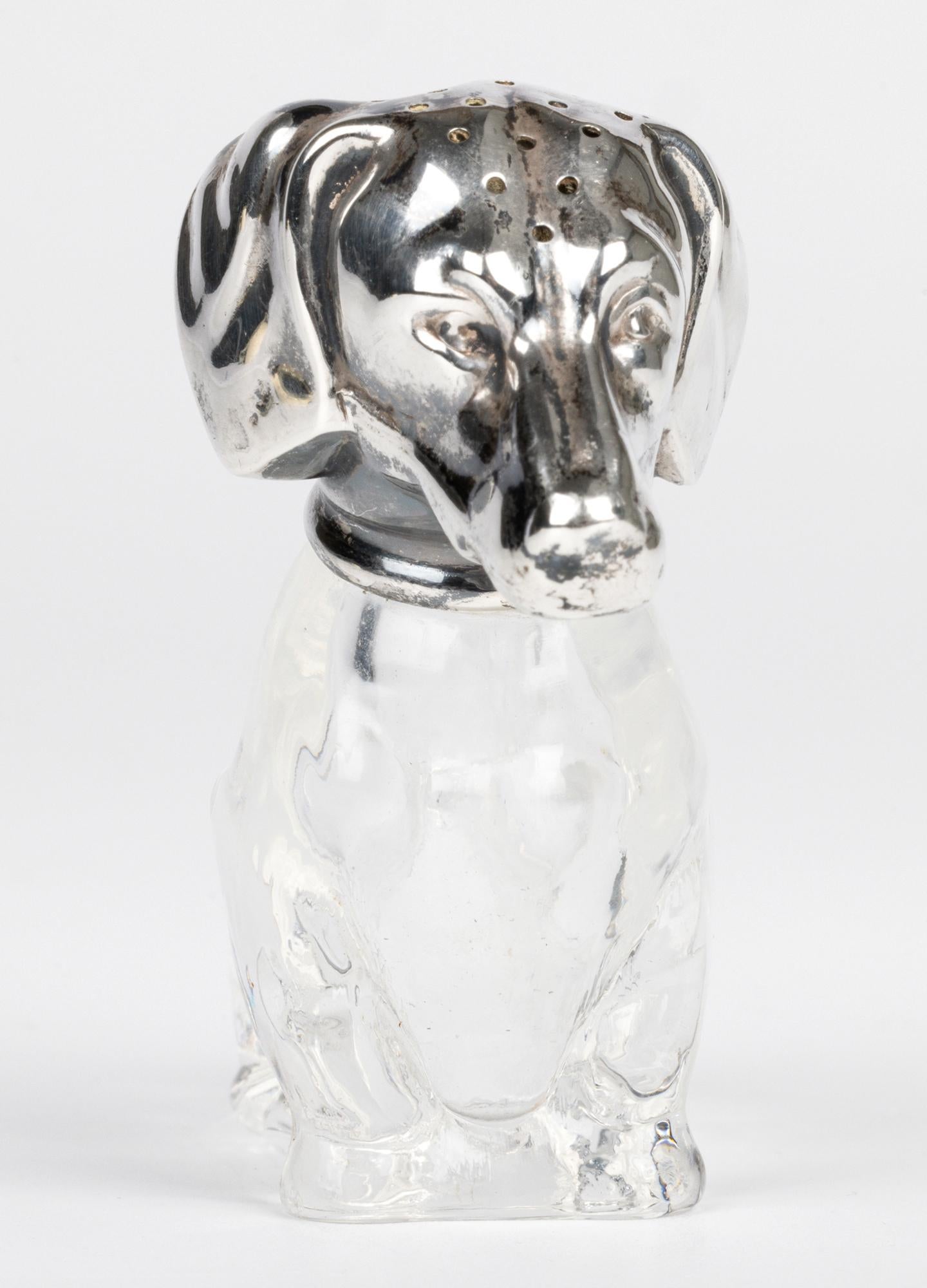 Martin Mayer Perro salchicha alemán Pepperette de cristal con montura de plata principios del siglo XX en venta