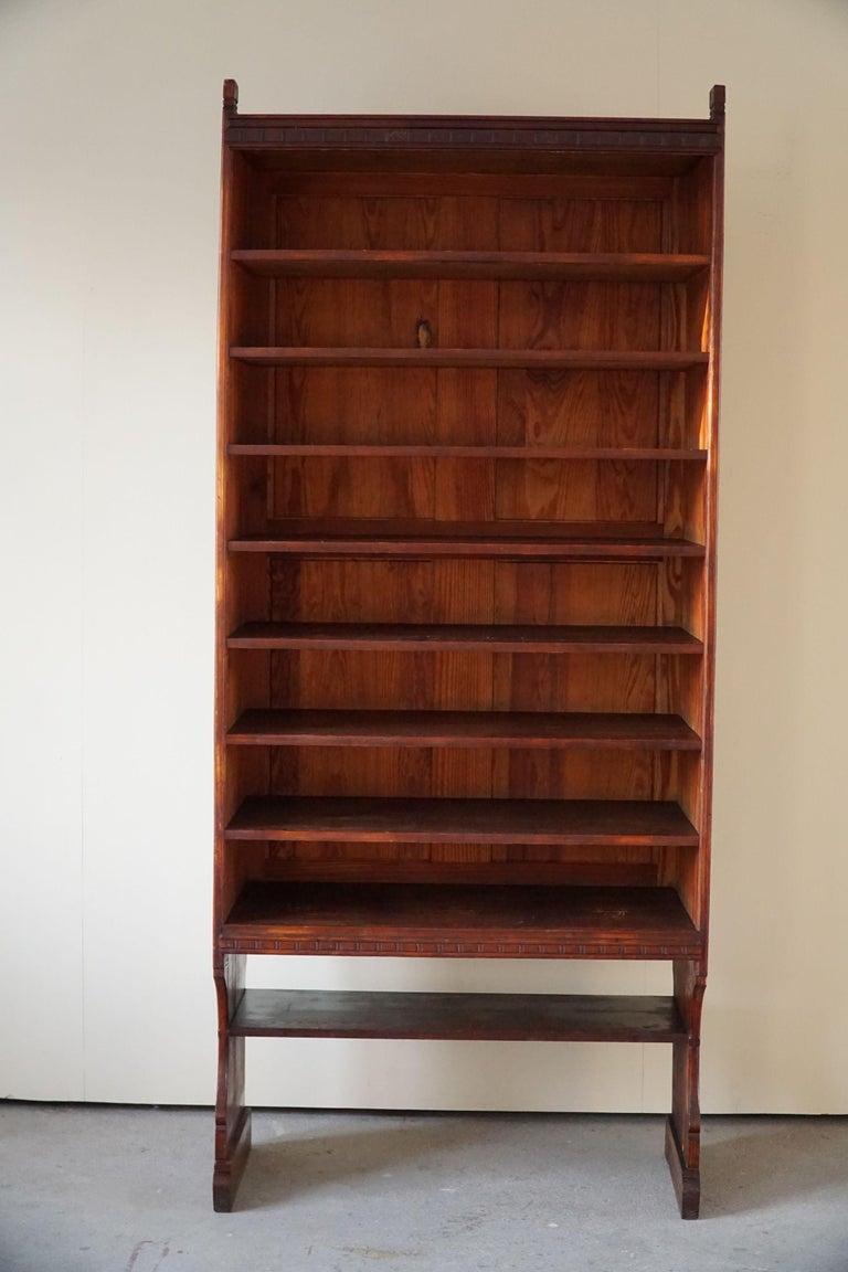 Martin Nyrop Bookcase by Rud. Rasmussen in Oregon Pine, Danish Modern, 1905 In Fair Condition For Sale In Odense, DK