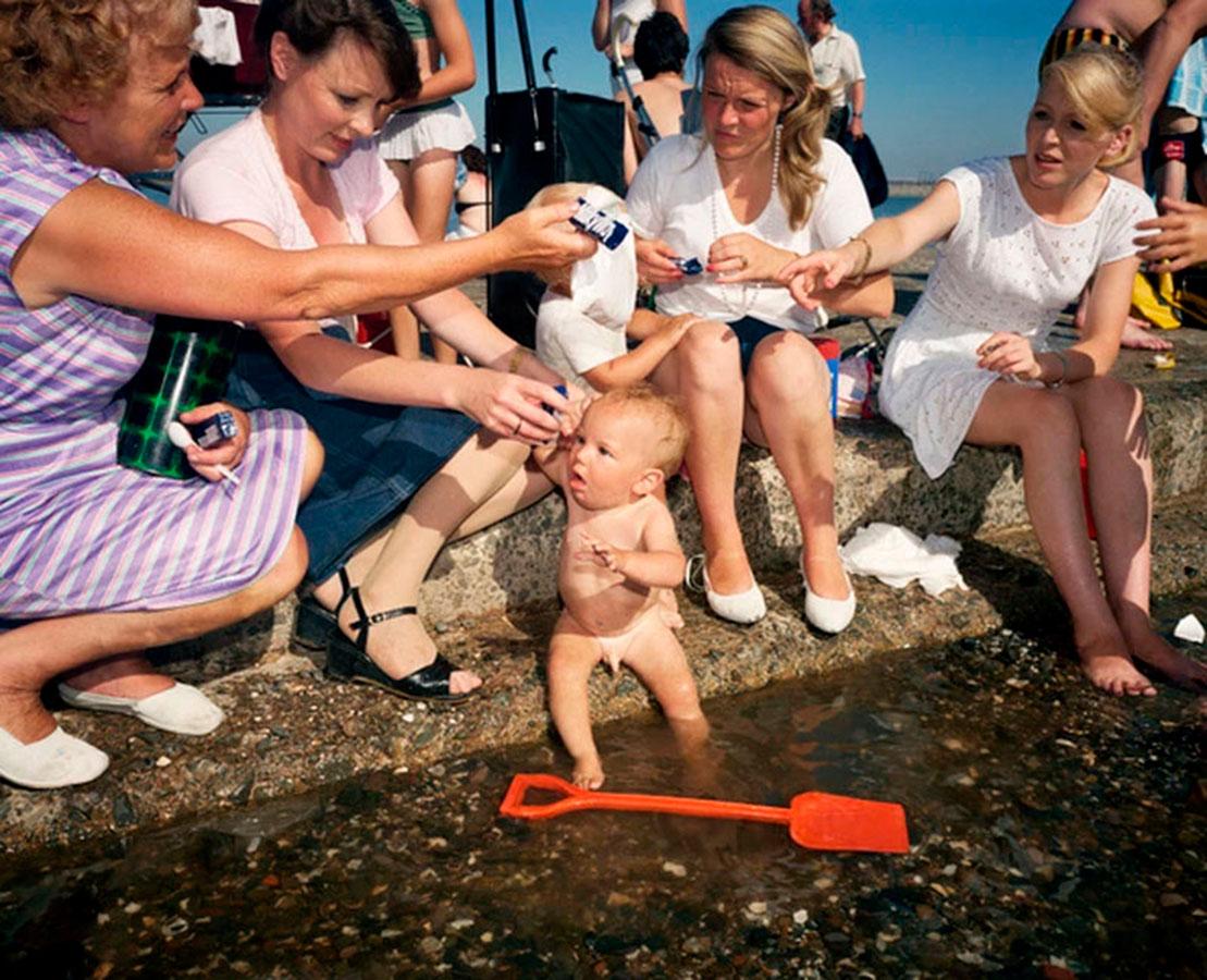 Color Photograph de Martin Parr - Sin título (New Brighton)