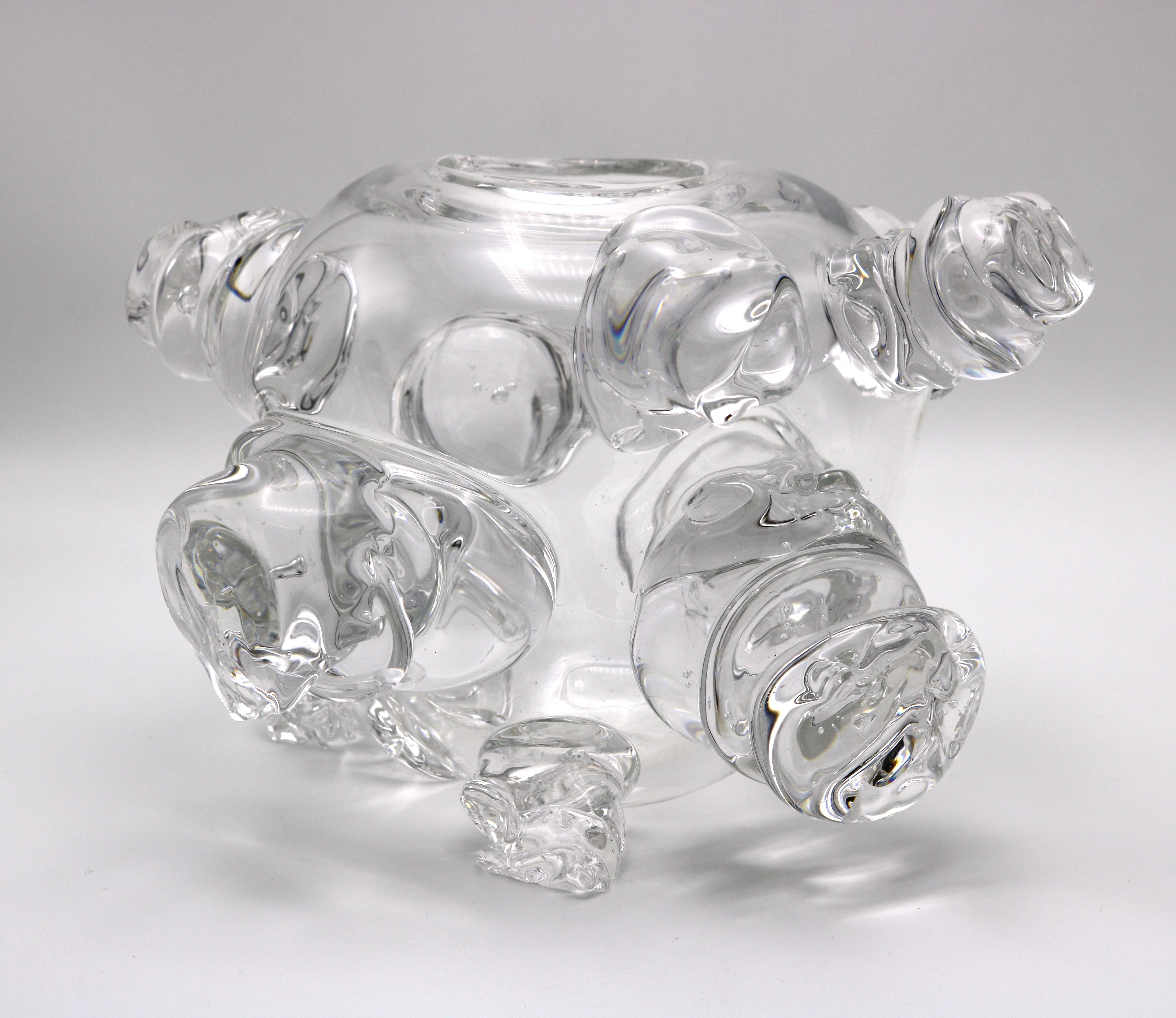 Vaso in vetro artistico di Martine Potsch in vetro trasparente.
Potsch è un artista di Monaco di Baviera il cui sviluppo si è spostato da 
dipinti su tela a 