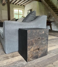 Table de nuit d'appoint Martin en châtaignier et plâtre de marbre récupéré