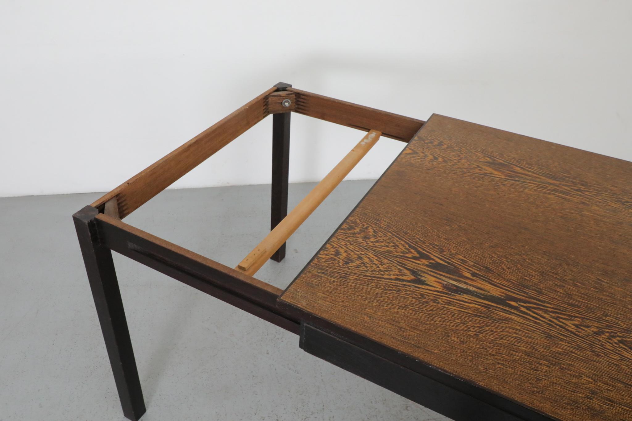 Martin Visser and Walter Antonis for 't Spectrum Extendable Wenge Dining Table For Sale 5