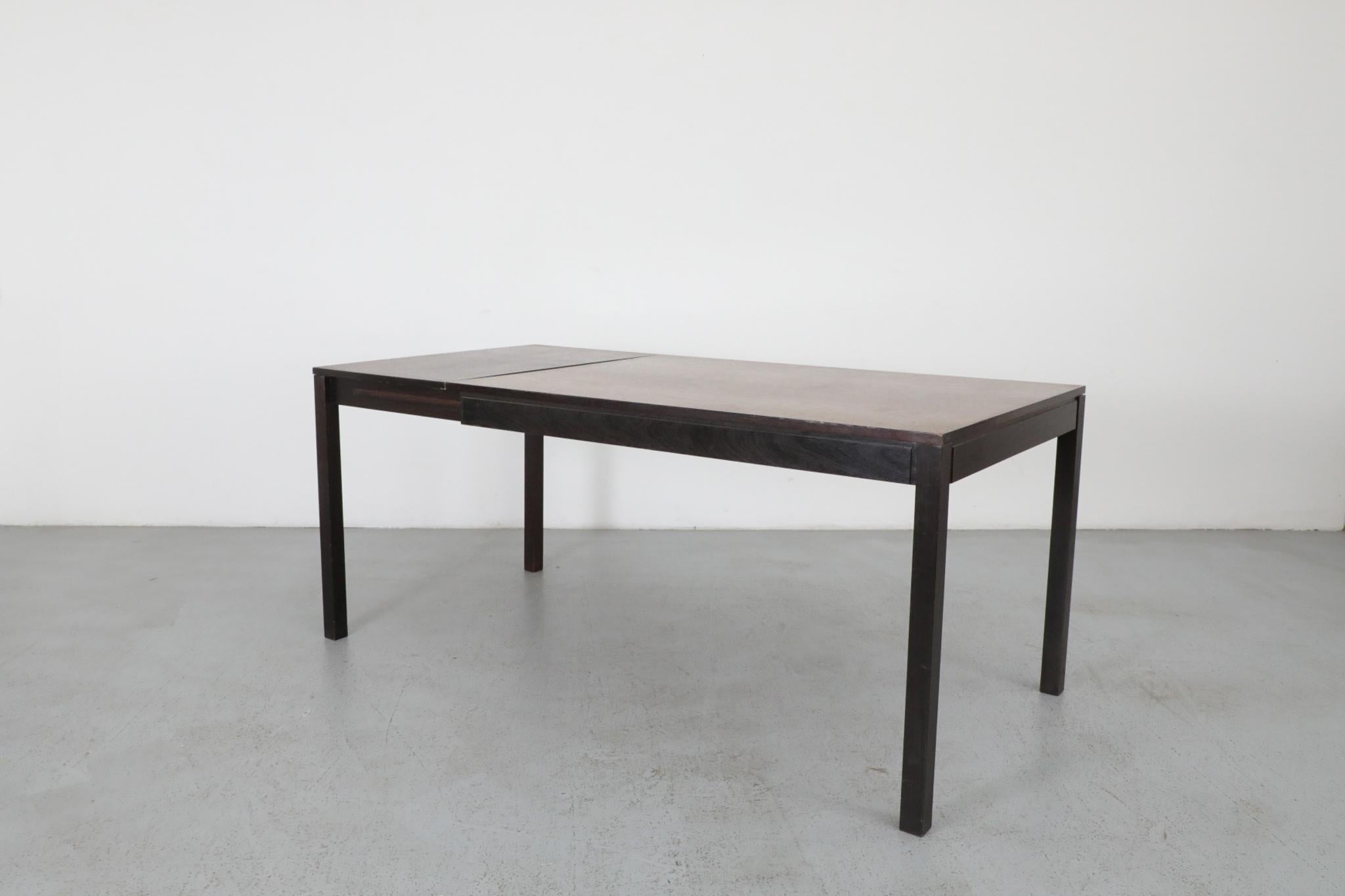 Martin Visser and Walter Antonis for 't Spectrum Extendable Wenge Dining Table In Good Condition For Sale In Los Angeles, CA