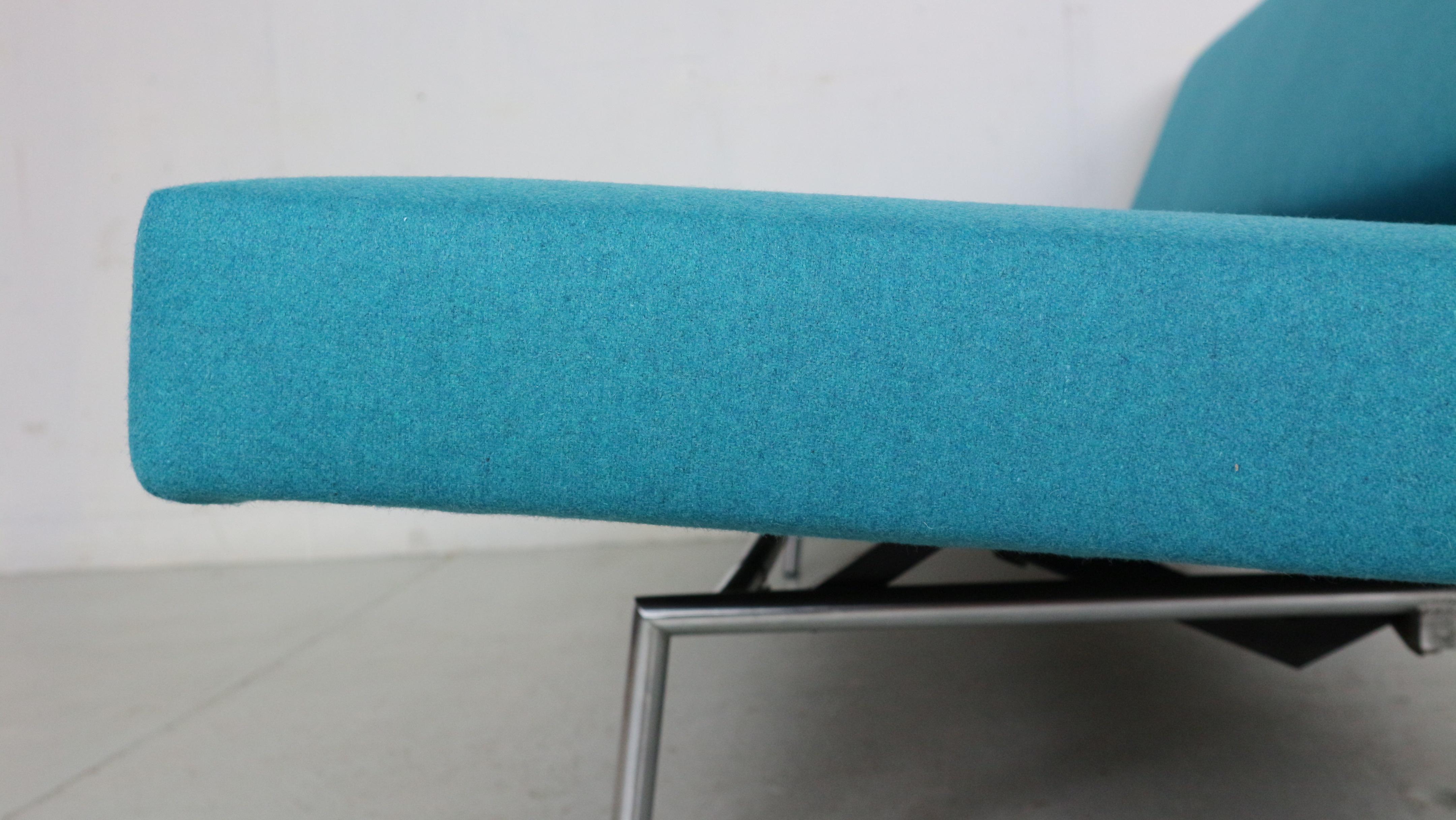 Martin Visser BZ53 Blue Newly Upholstered Sofa or Daybed for t'Spectrum, 1960s 6