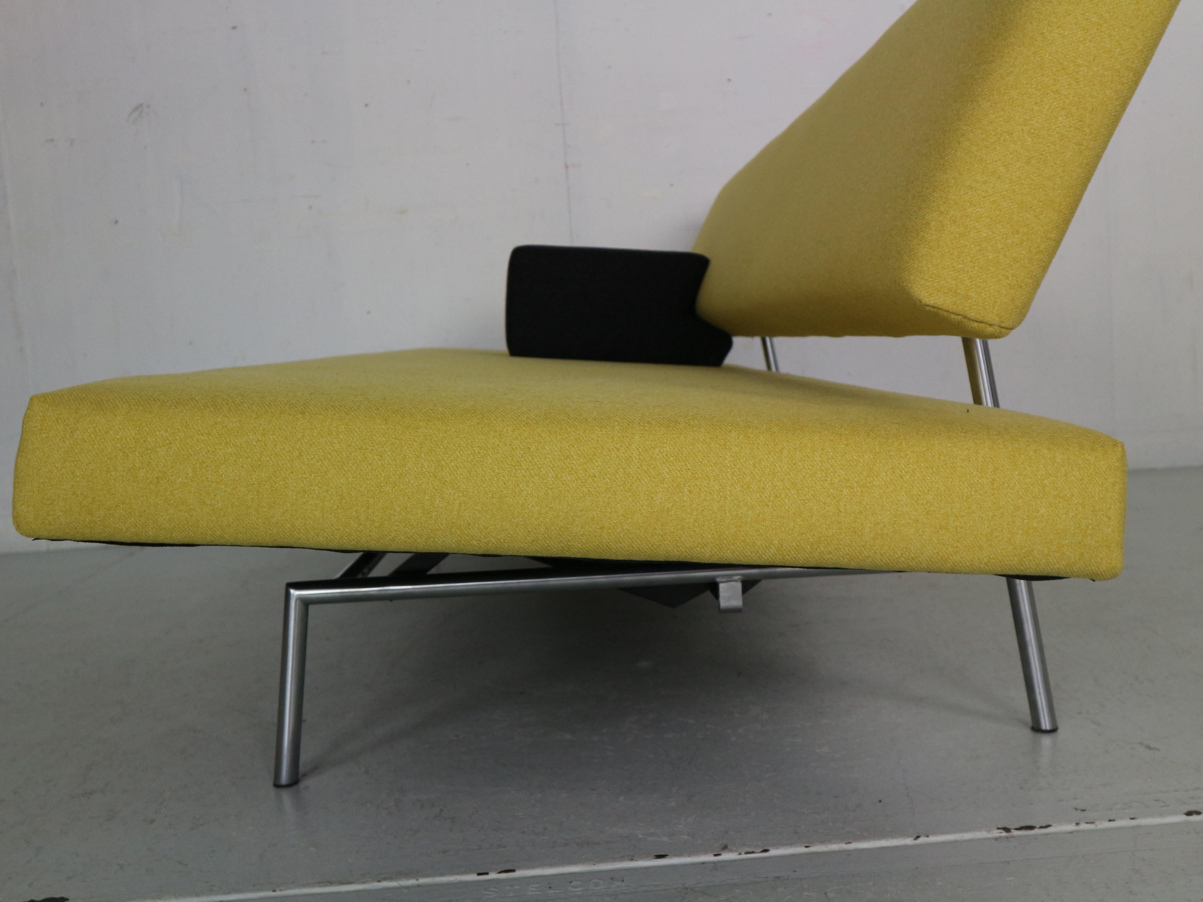 Martin Visser BZ53 Newly Upholstered Sofa or Daybed for t'Spectrum, 1960s 7