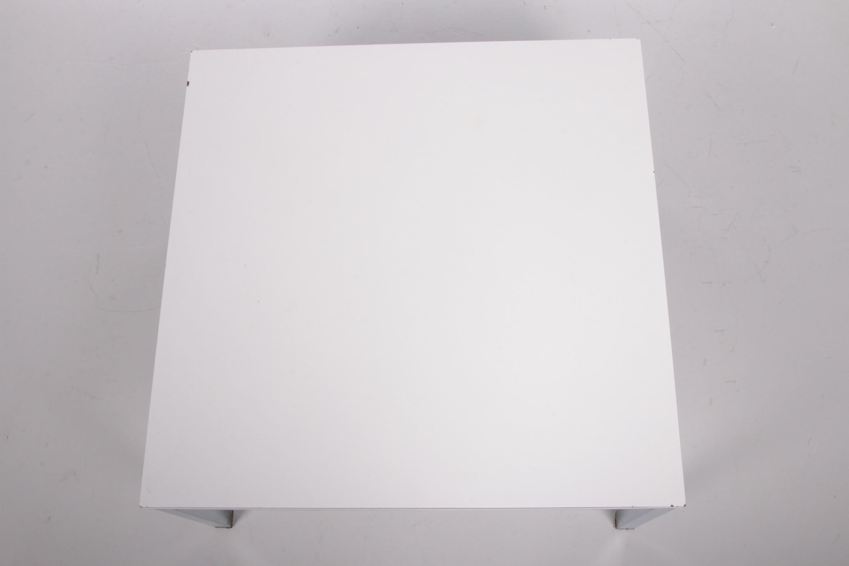Mesa de centro Martin Visser modelo TZ 56 7K fabricada por 't Spectrum en venta 4