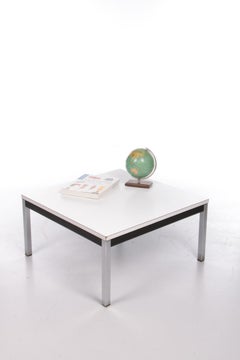 Tavolino Martin Visser modello TZ 56 7K prodotto da 't Spectrum