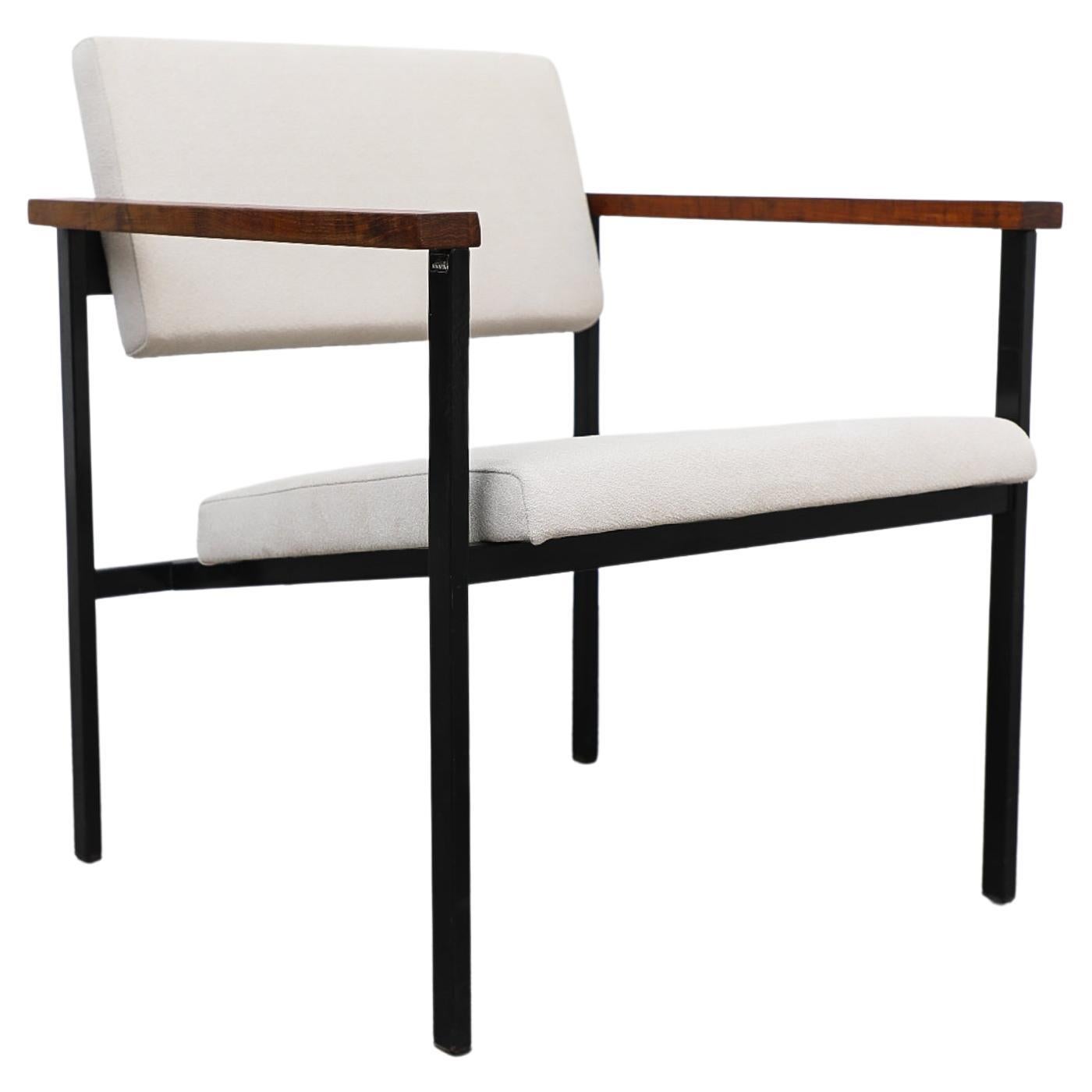 Martin Visser Executive Armchair w/ Black Frame, Wood Arms & White Upholstery For Sale