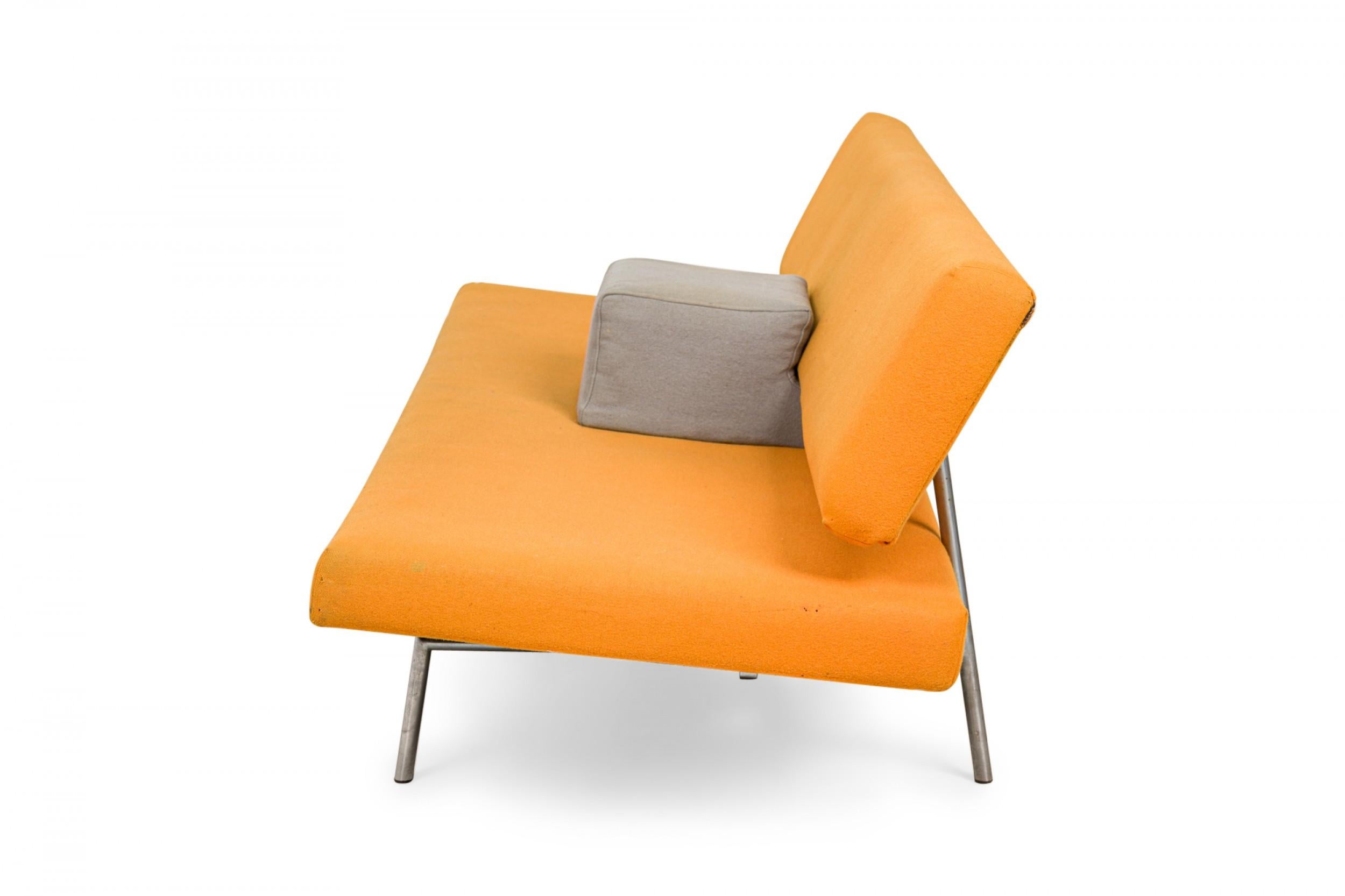 Mid-Century Modern Martin Visser for Spectrum Orange Felt Convertible Sleeper Sofa (model BR02) For Sale