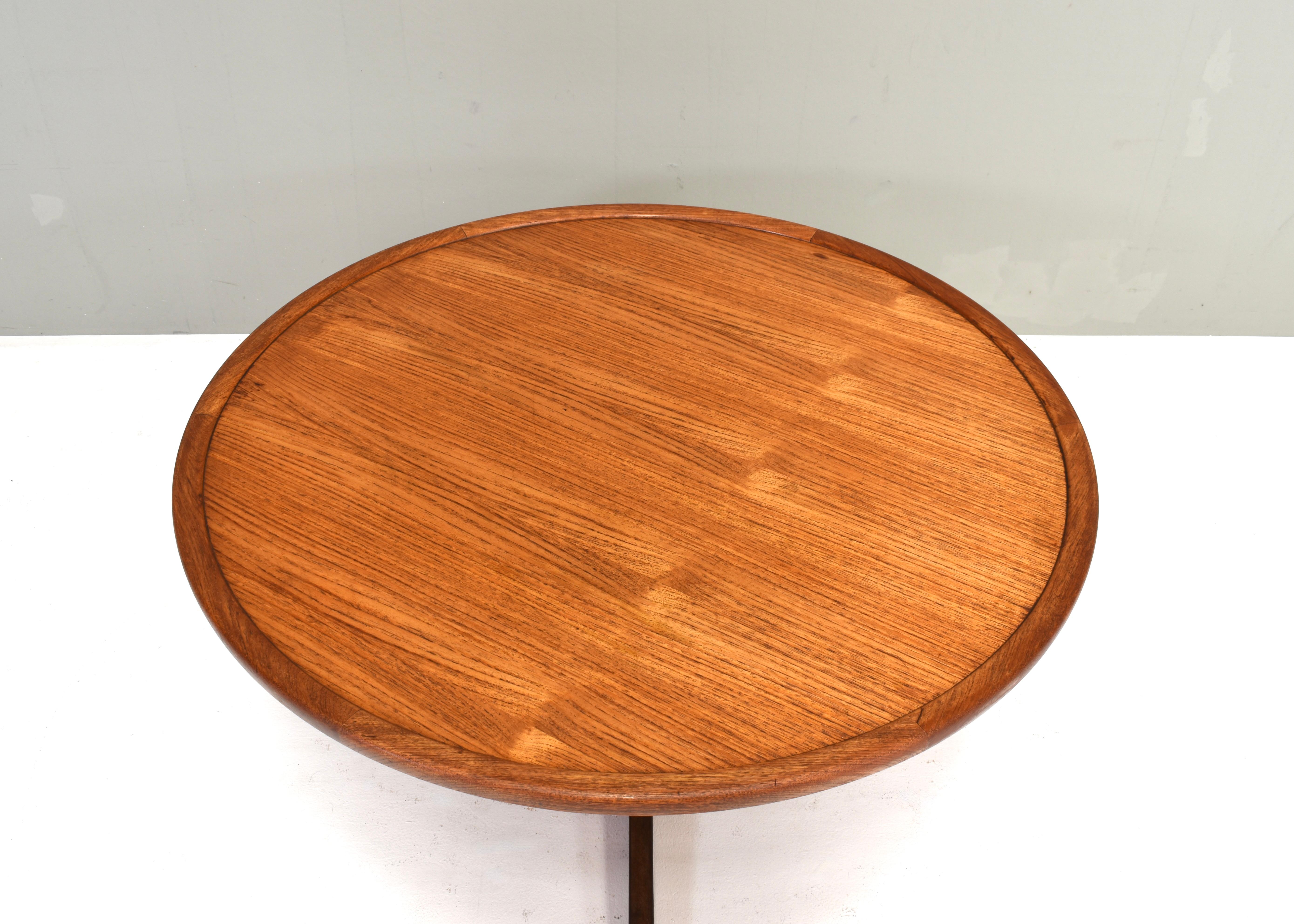 Table basse ronde en teck, Martin Visser pour Spectrum, Pays-Bas - 1965 Bon état - En vente à Pijnacker, Zuid-Holland